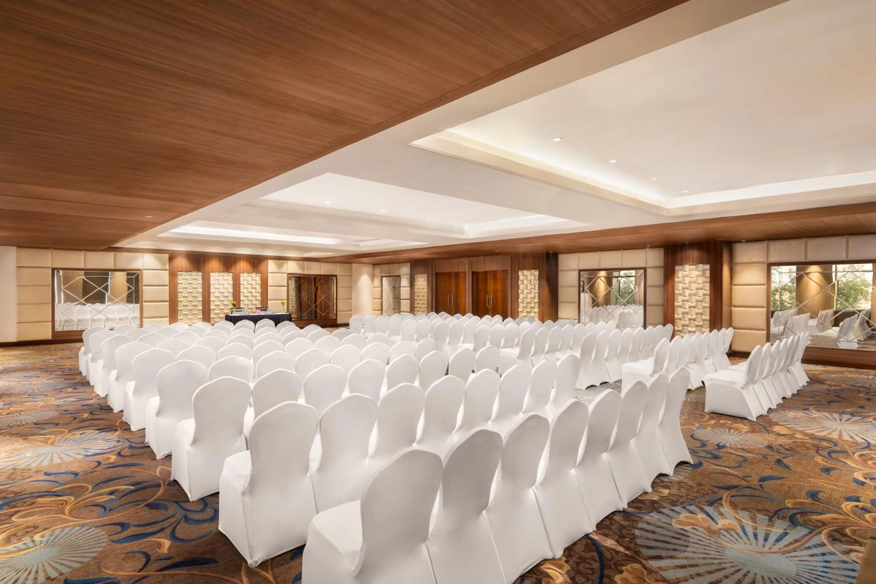 Banquet/Function facilities in Gateway Dehradun