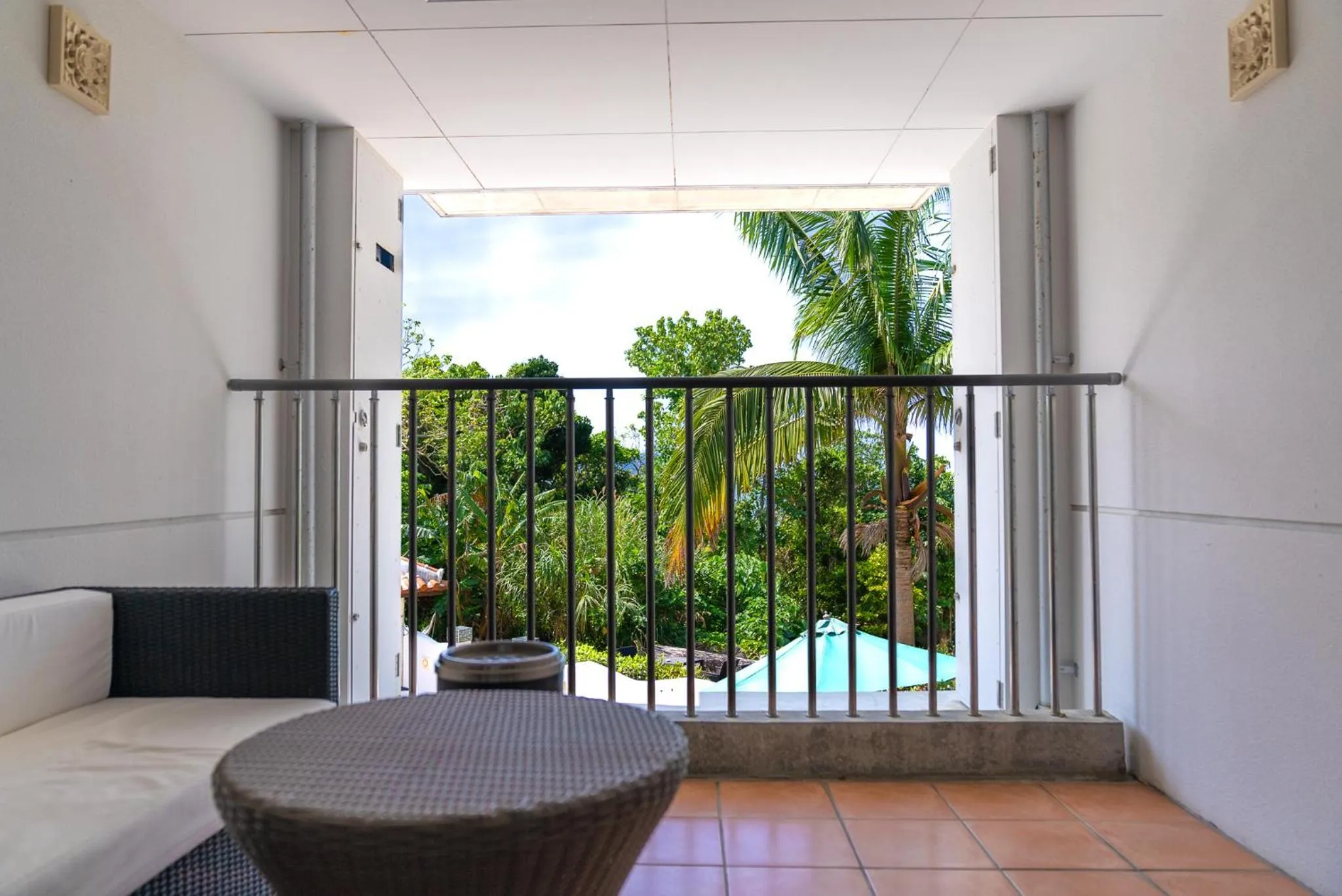 Alaise De Bale Ishigaki