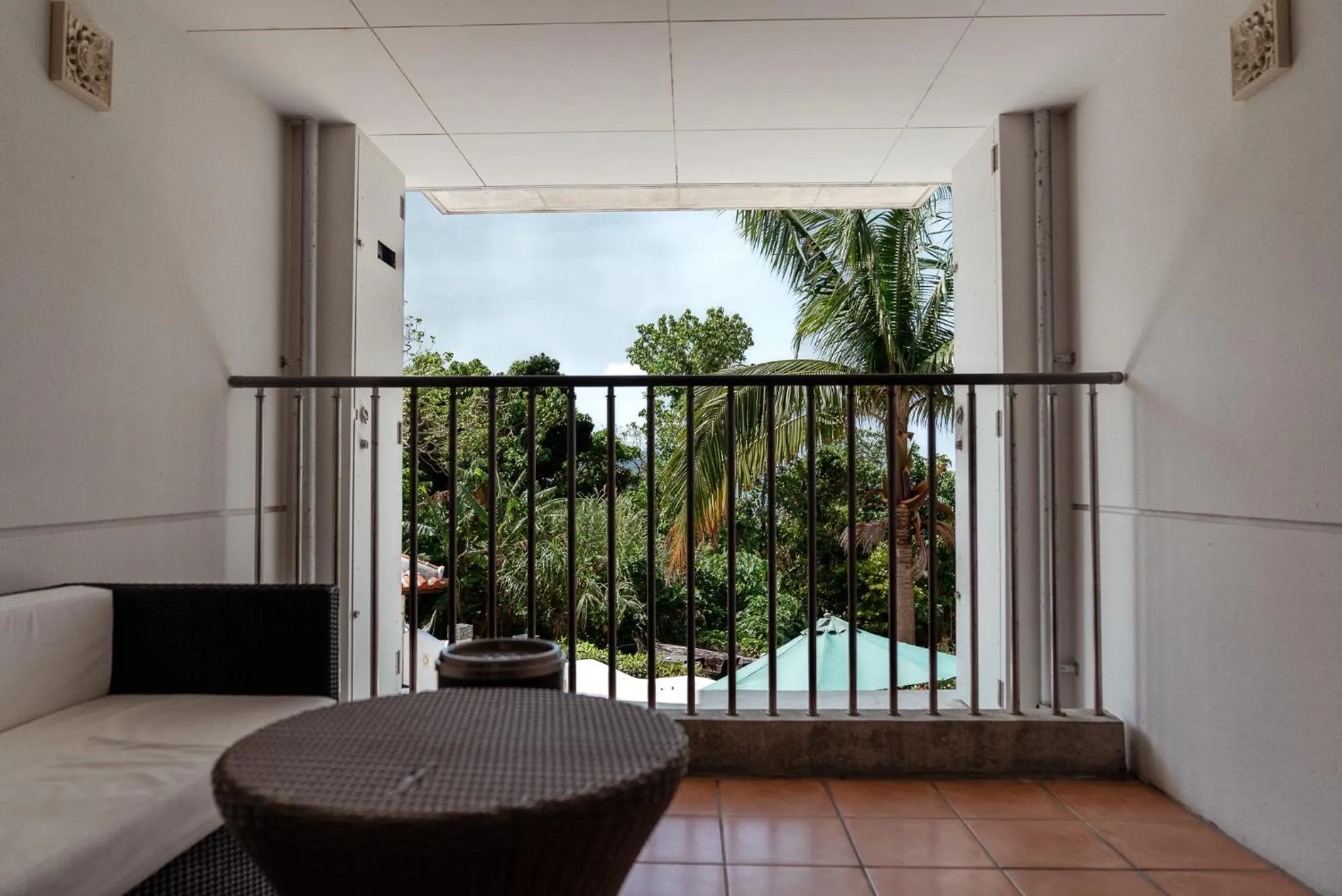 Alaise De Bale Ishigaki