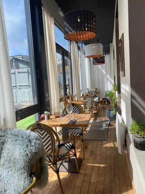 Dining area in Hôtel des Pins