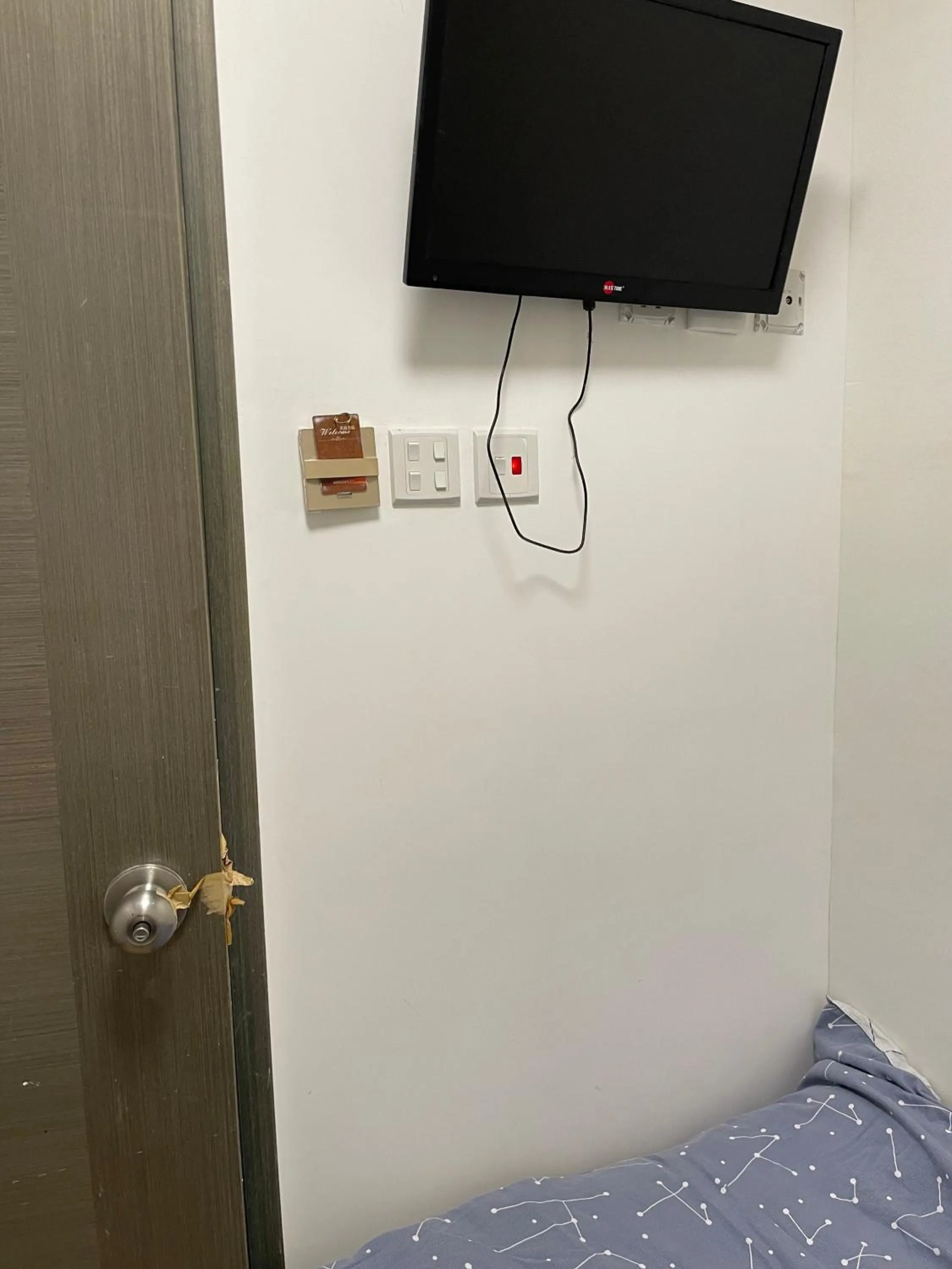 Bed in Majestic 7 Guesthouse (formerly KAT Hotel)