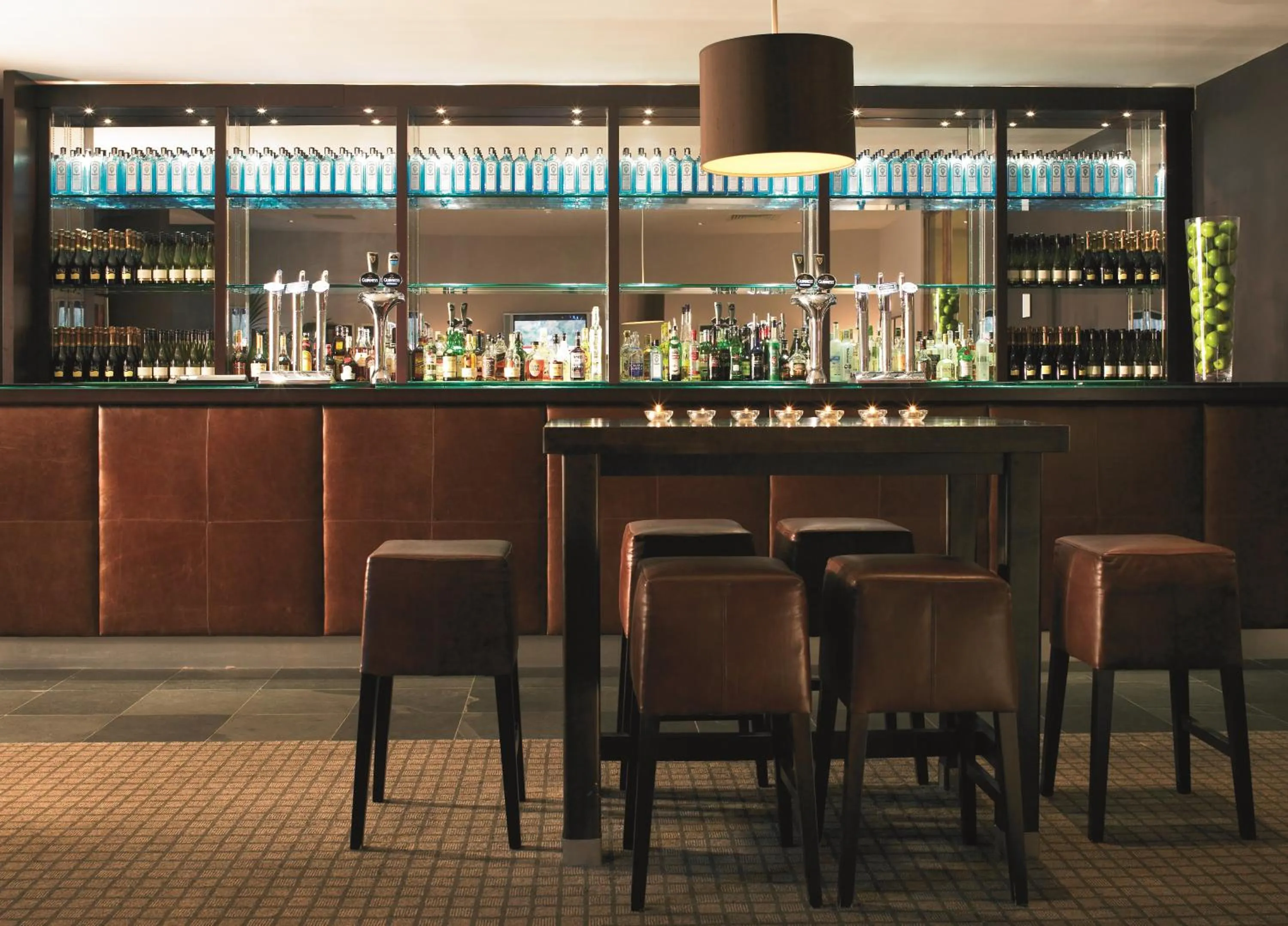 Lounge or bar in De Vere Horsley Estate