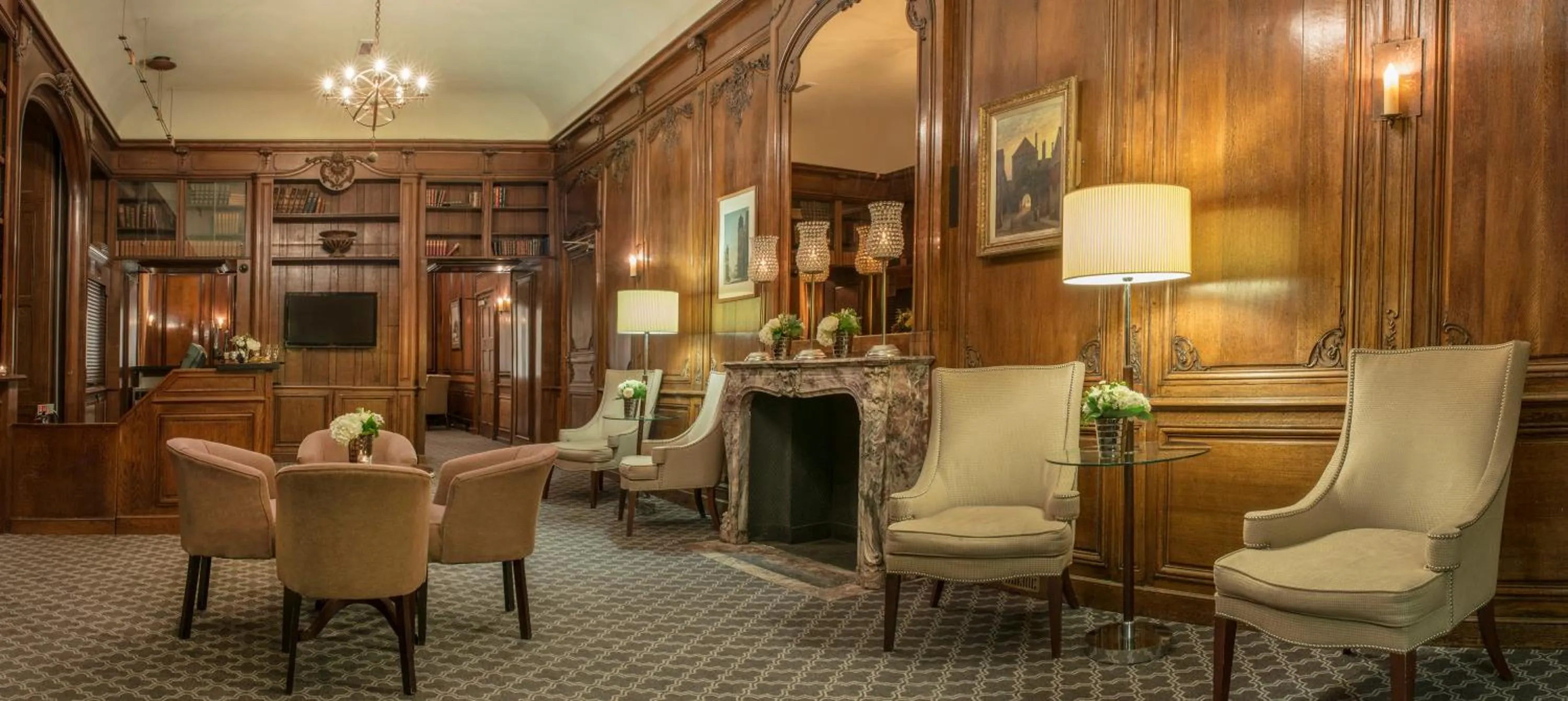 Seating area in De Vere Horsley Estate