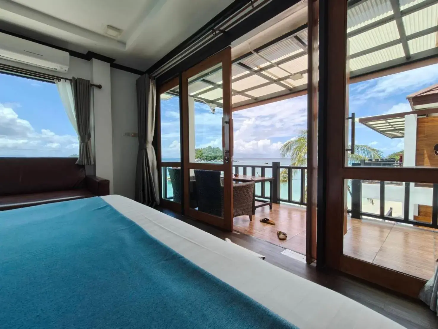 Bed in Cabana Lipe Beach Resort Bed in Cabana Lipe Beach Resort