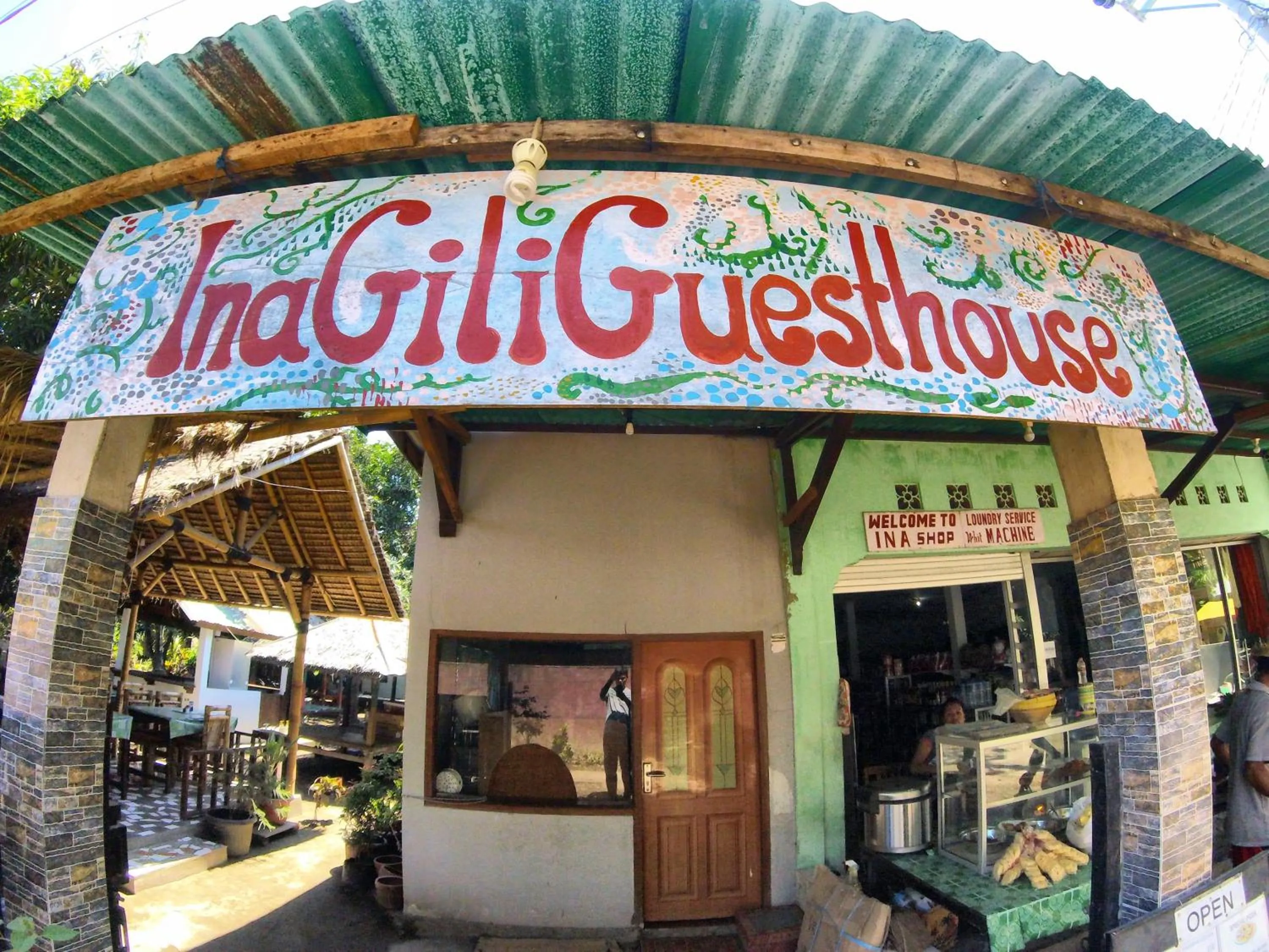 Supermarket/grocery shop in Ina Gili Guesthouse