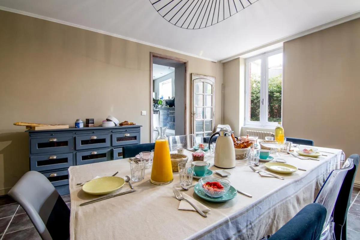 Food and drinks in B&B La Maison de Julia