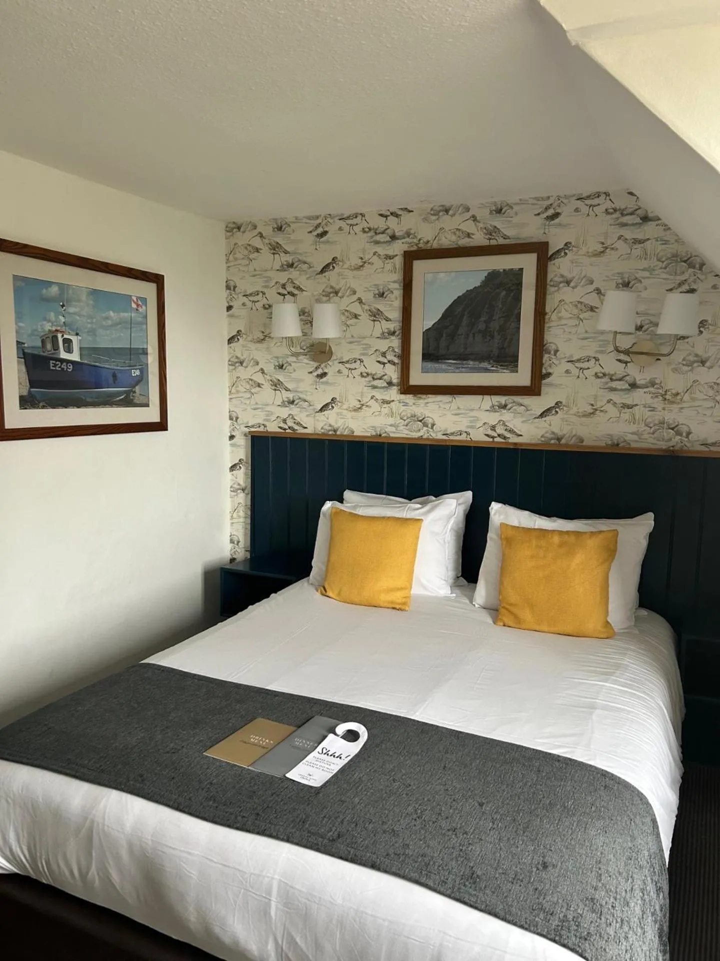 Bed in Anchor Inn by Greene King Inns