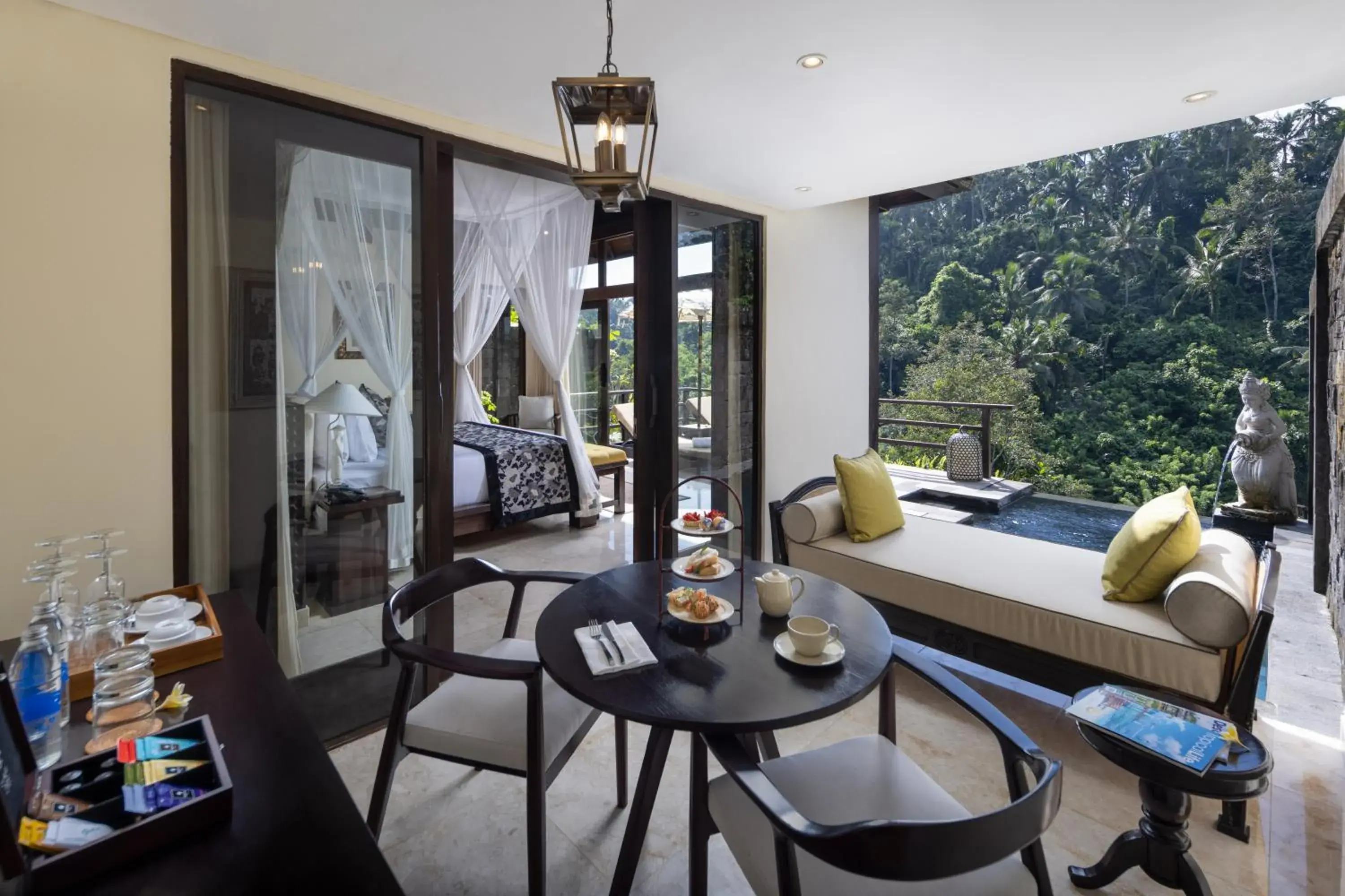 Living room in The Kayon Valley Resort Living room in The Kayon Valley Resort