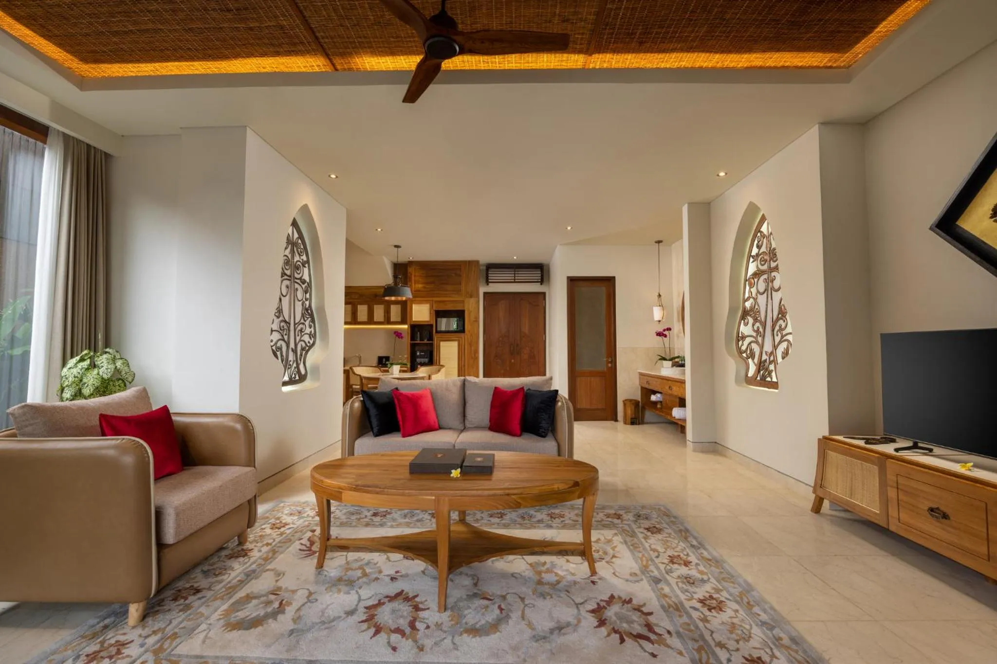 Living room in The Kayon Valley Resort