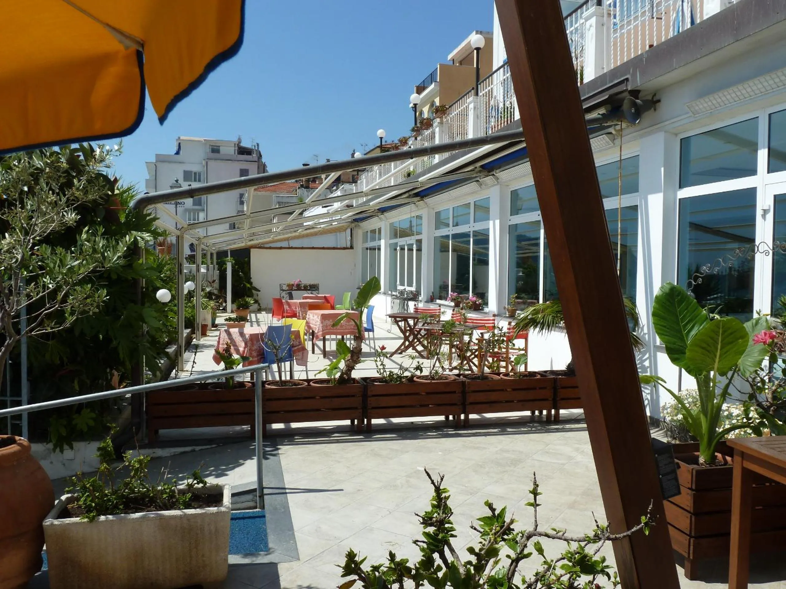 Restaurant/places to eat in Hotel La Balnearia