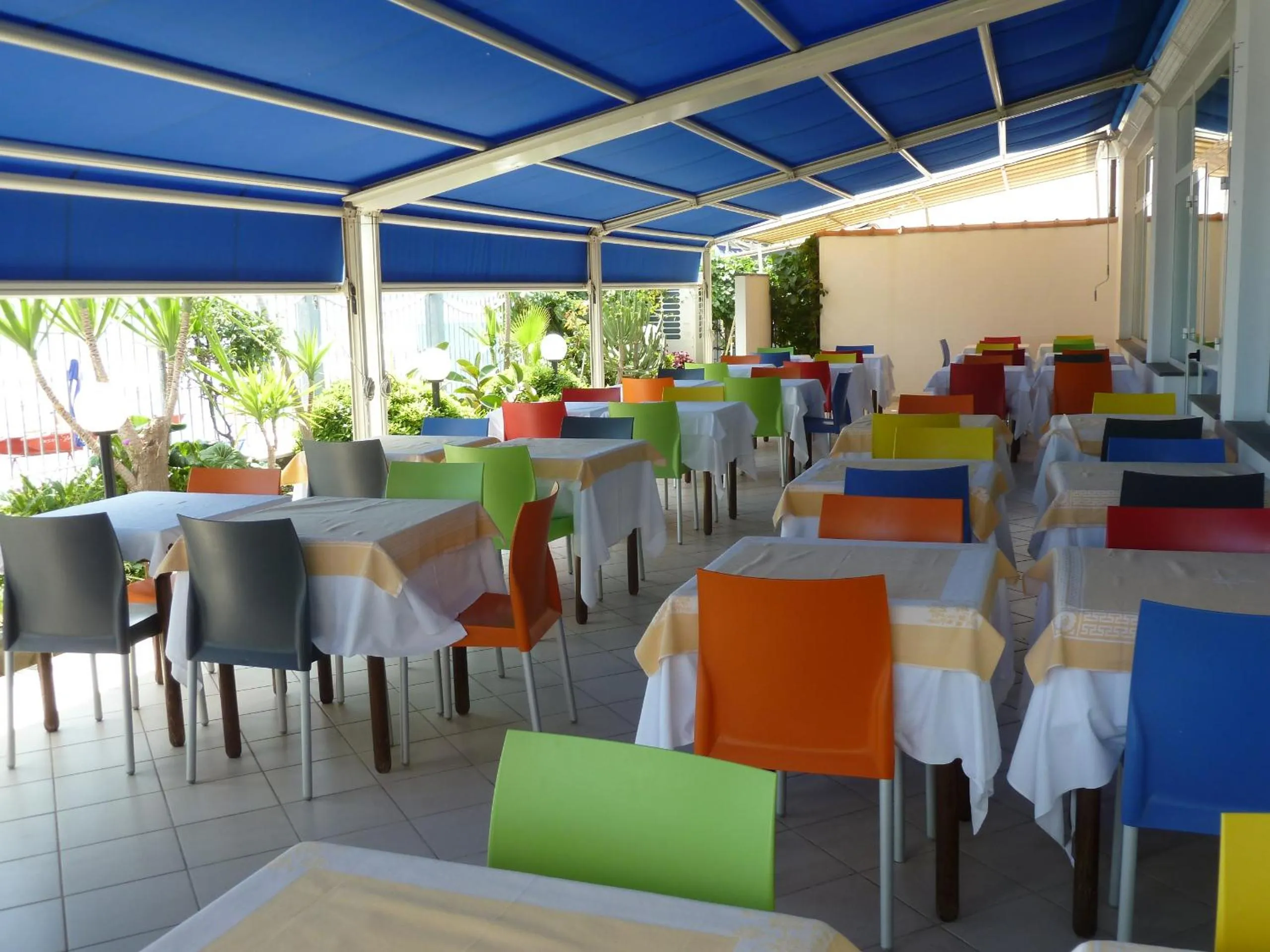 Restaurant/places to eat in Hotel La Balnearia