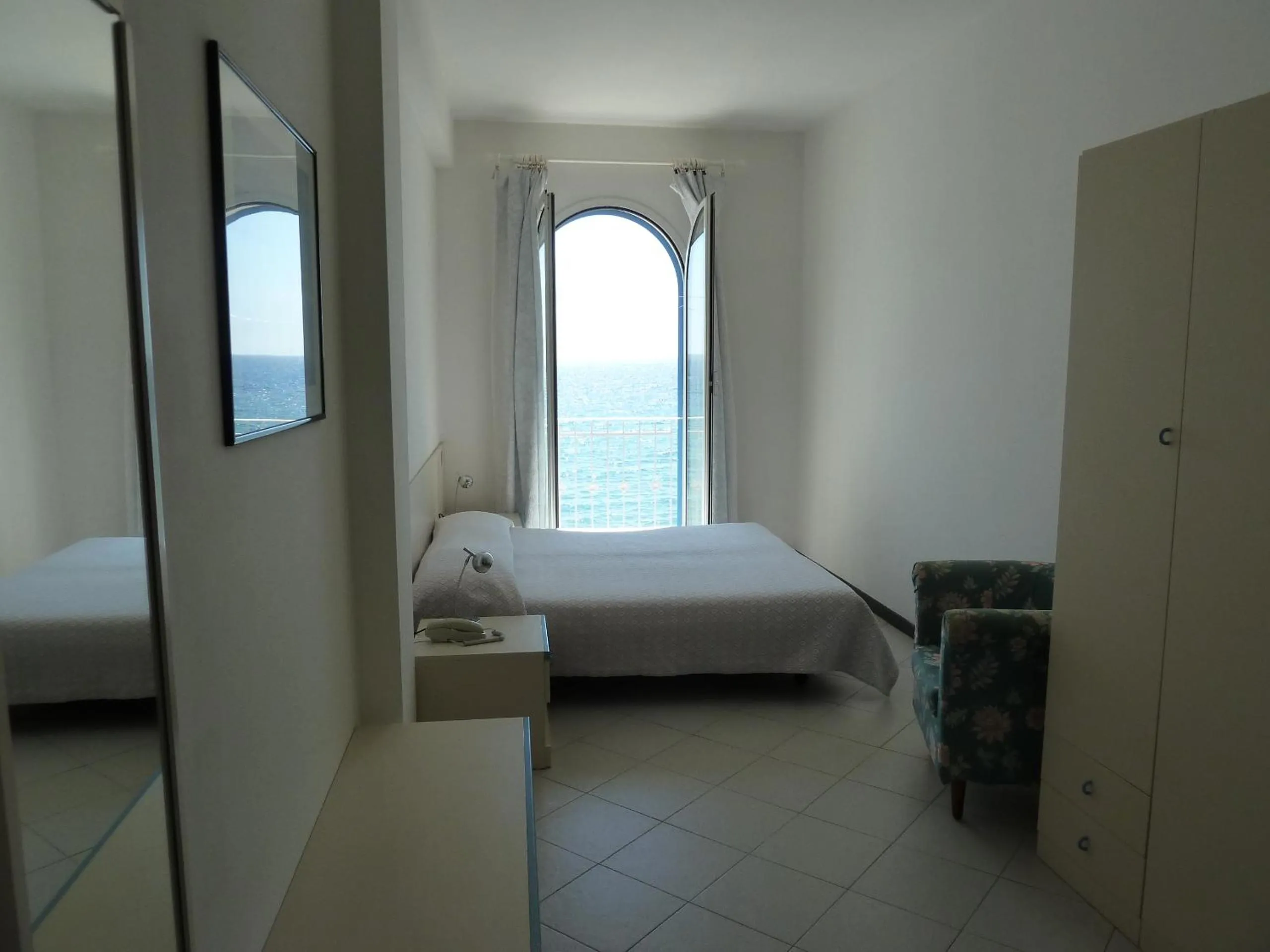 Bed in Hotel La Balnearia