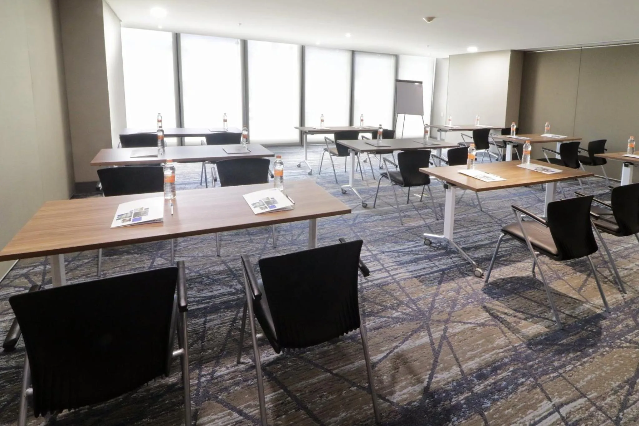 Meeting/conference room in Holiday Inn Express & Suites Monterrey Valle by IHG