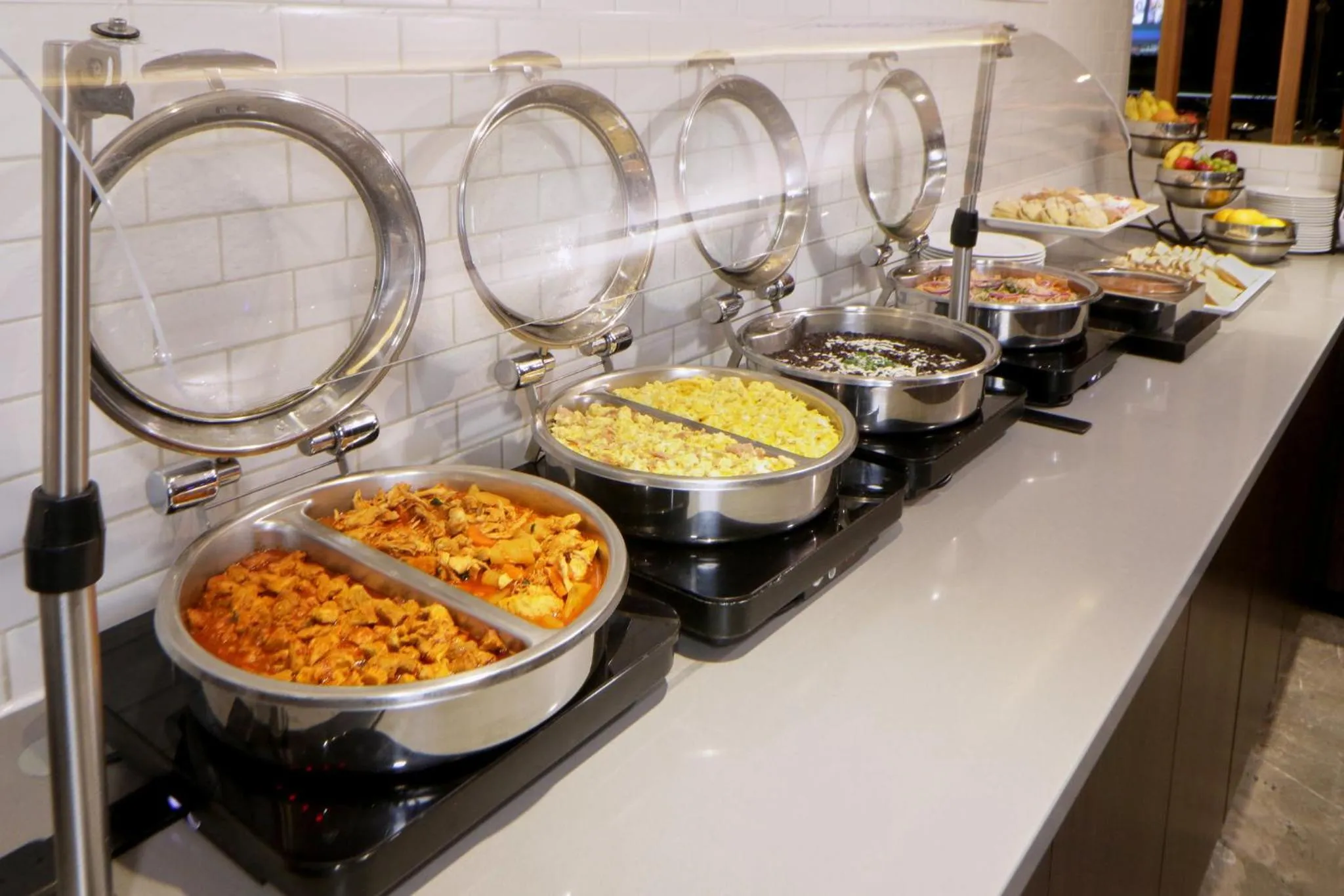 Breakfast in Holiday Inn Express & Suites Monterrey Valle by IHG