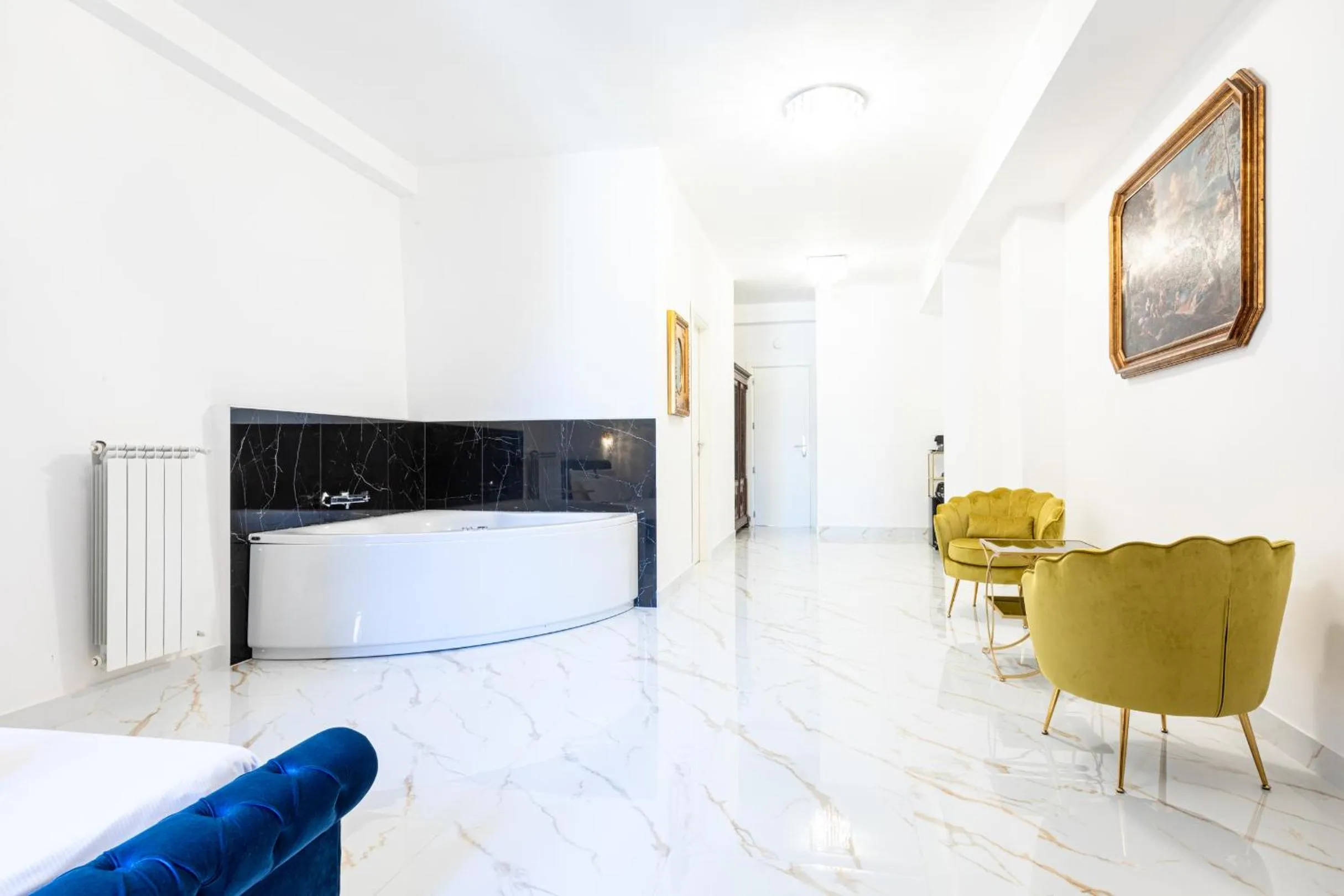 Hot Tub in Il Monastero Collection