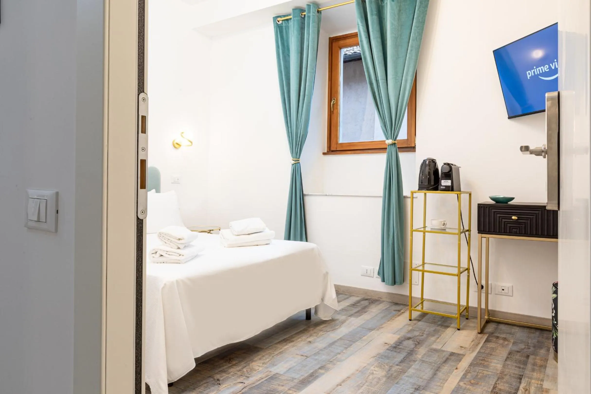 Bed in Il Monastero Collection