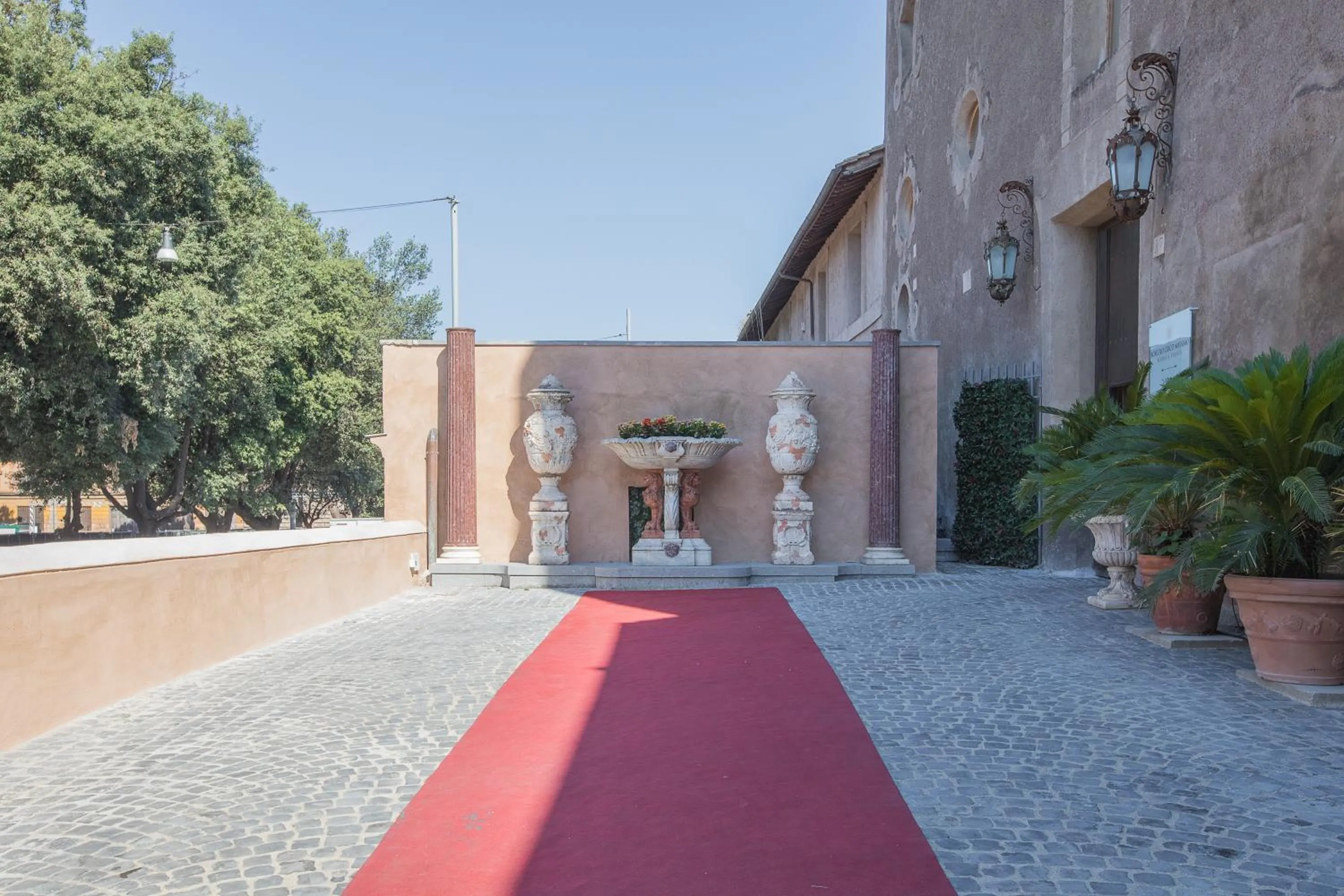 Facade/entrance in Il Monastero Collection