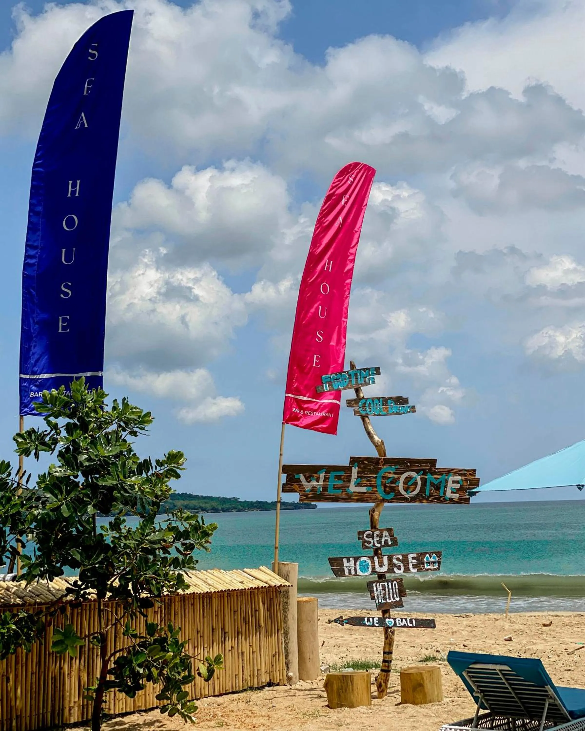 Restaurant/places to eat in Jimbaran Bay Beach Resort and Spa by Prabhu