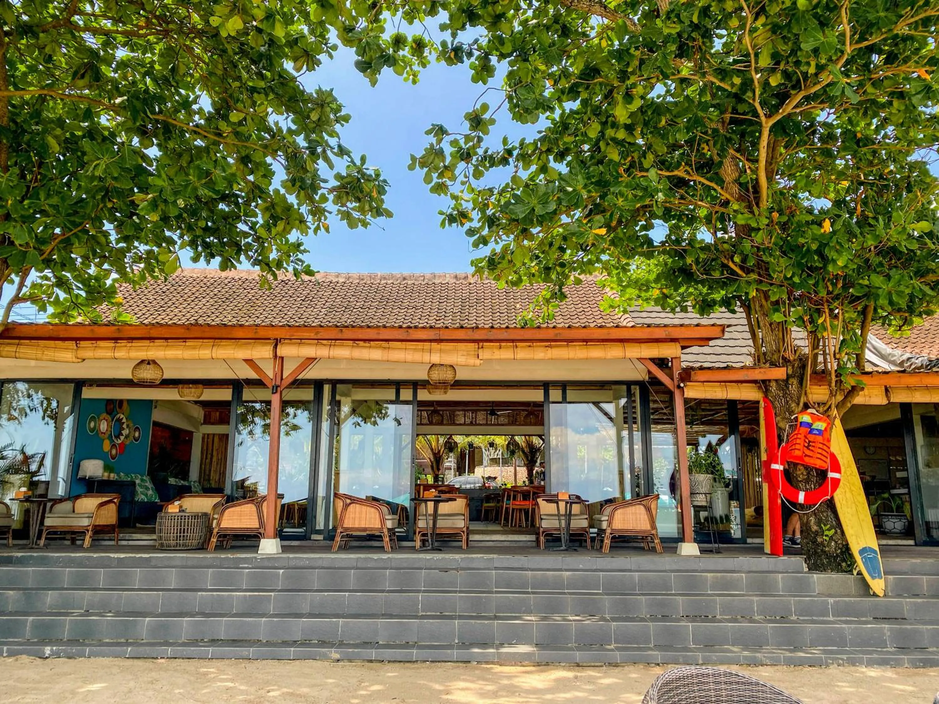 Restaurant/places to eat in Jimbaran Bay Beach Resort and Spa by Prabhu