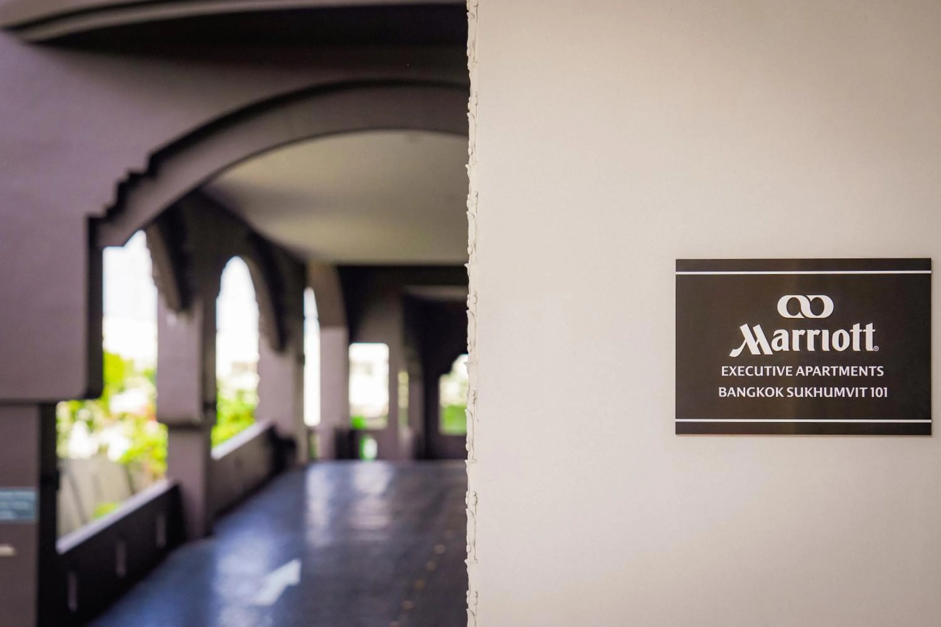 Parking in Marriott Executive Apartments Bangkok, Sukhumvit 101