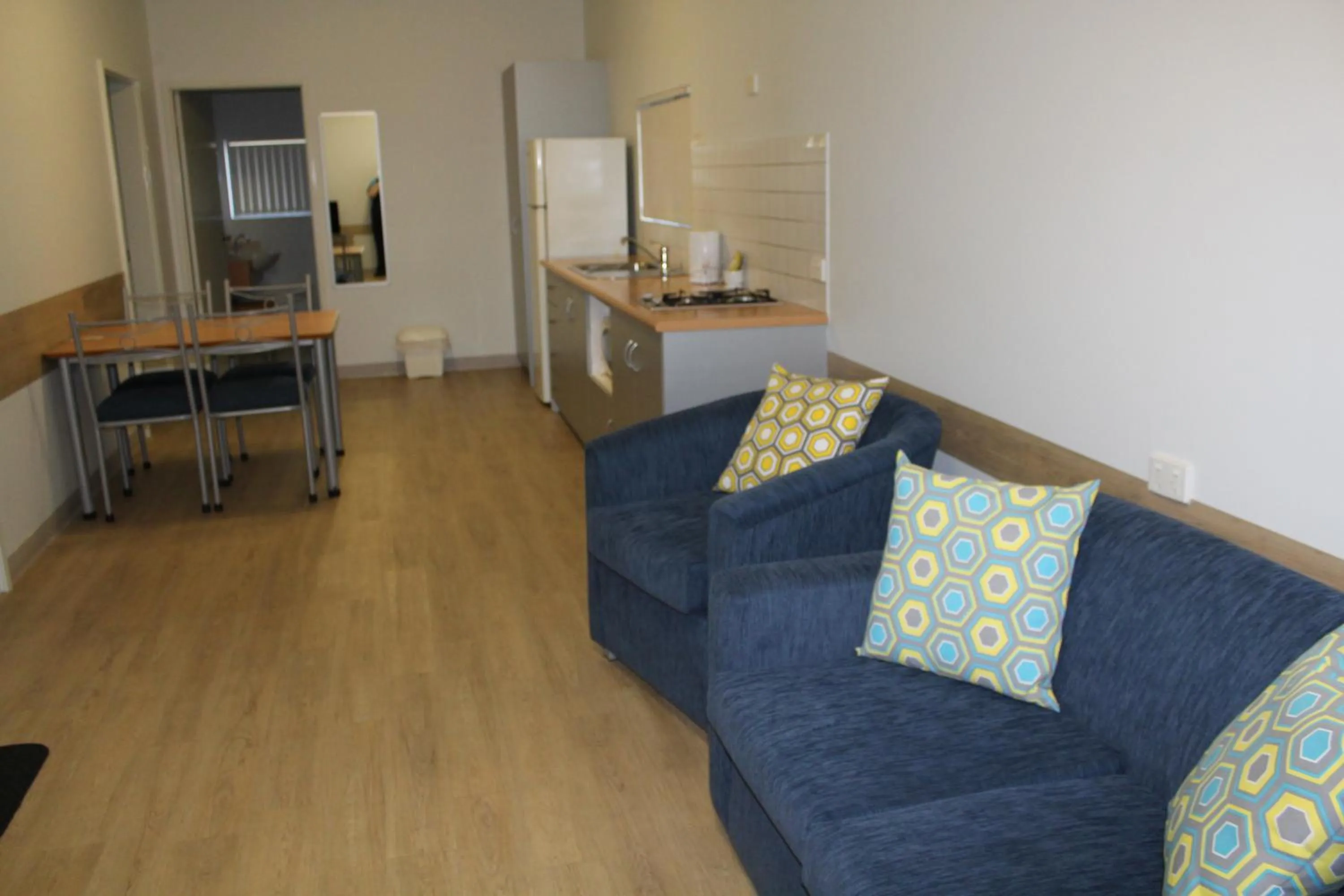 Seating area in Mandurah Ocean Marina Chalets