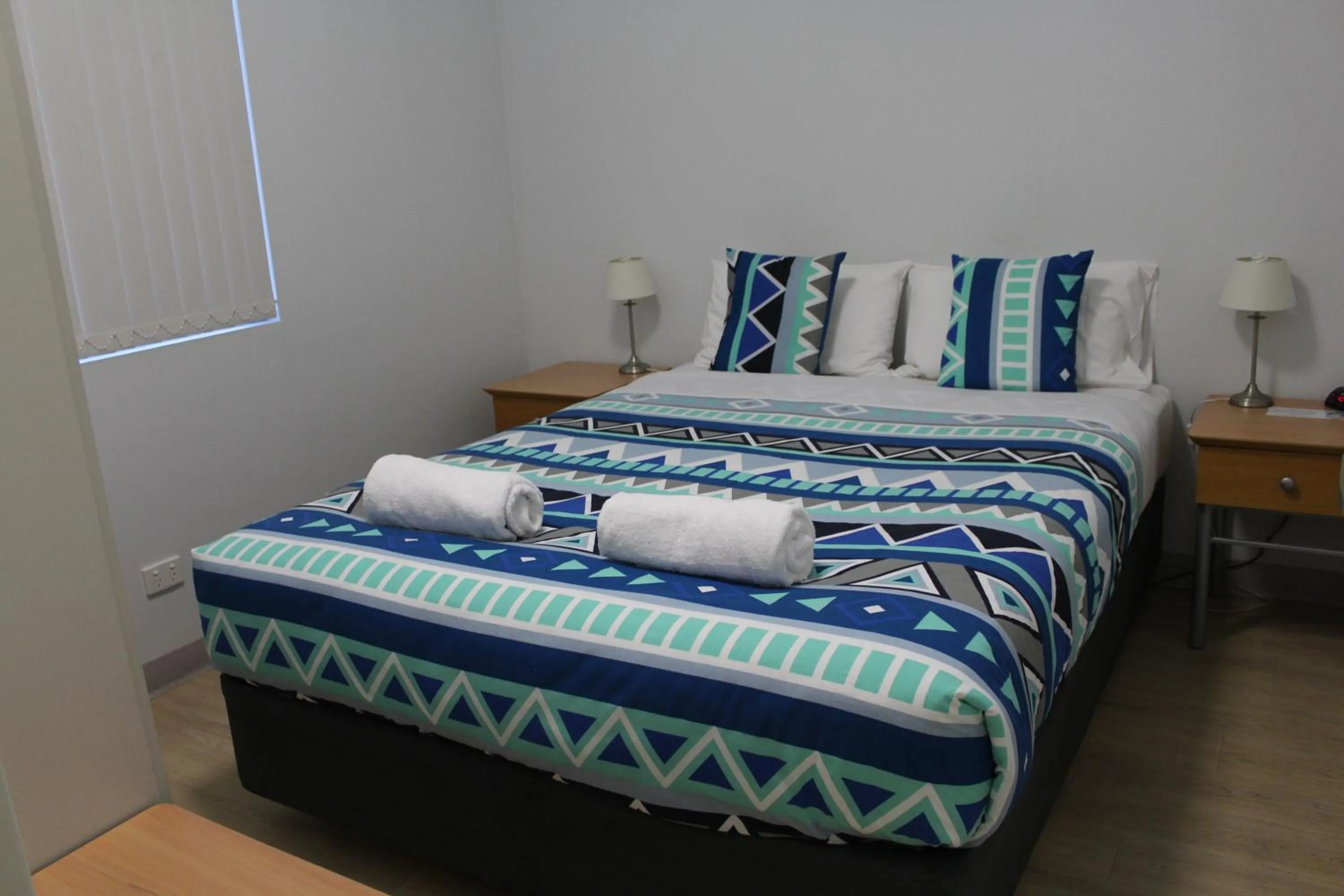 Bed in Mandurah Ocean Marina Chalets