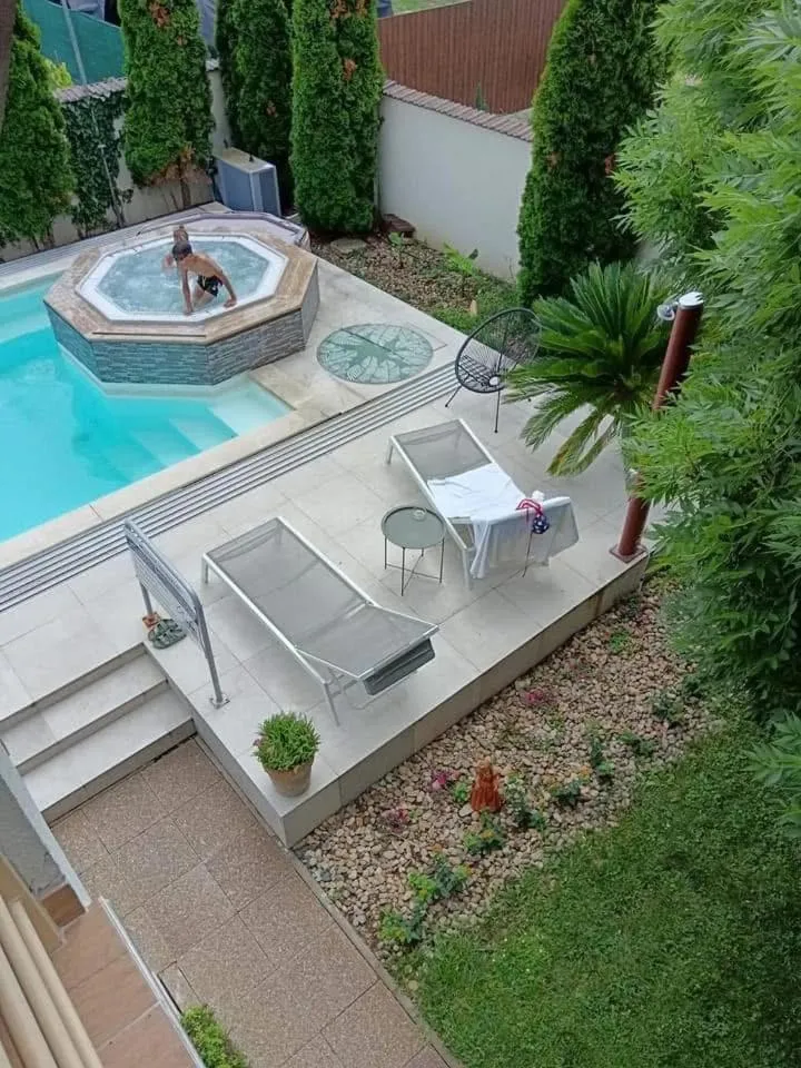 Garden in Amfora Panzió