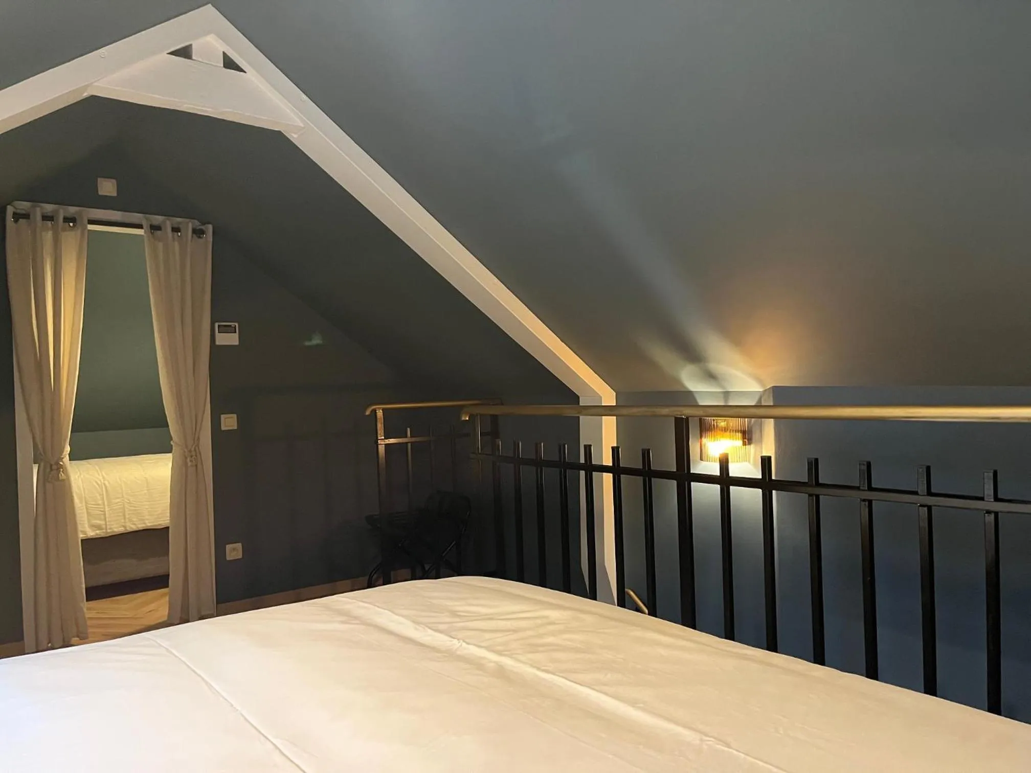 Bed in Hotel Saint Georges