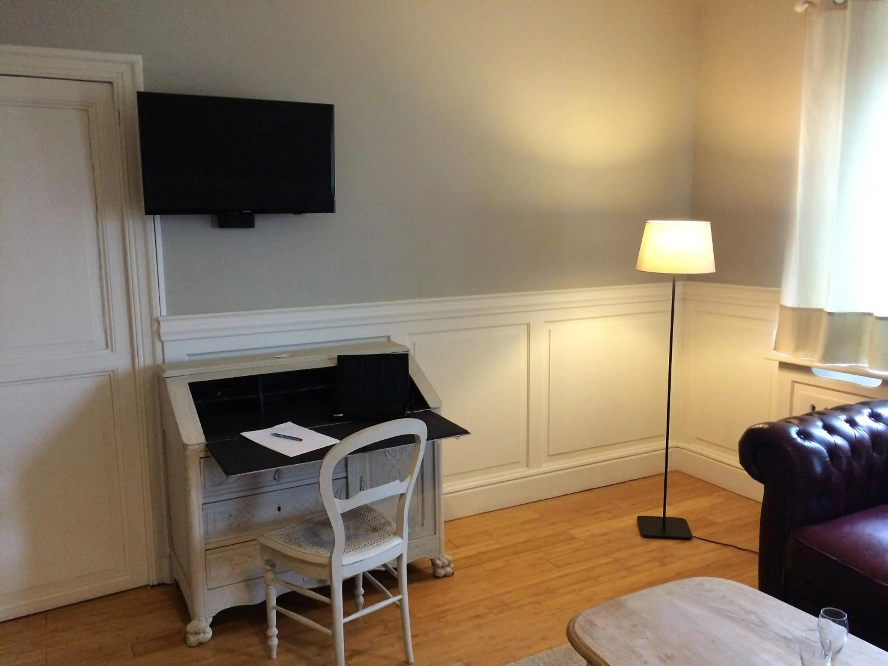 Library, Bed in Hotel Saint Georges