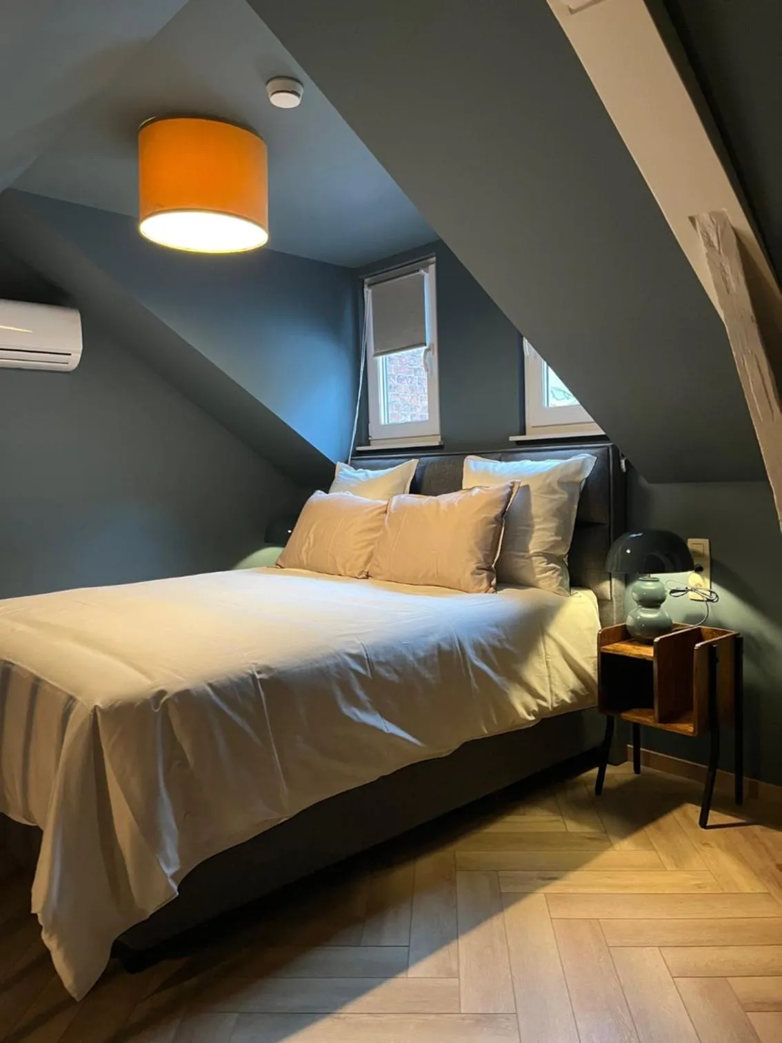 Bed in Hotel Saint Georges