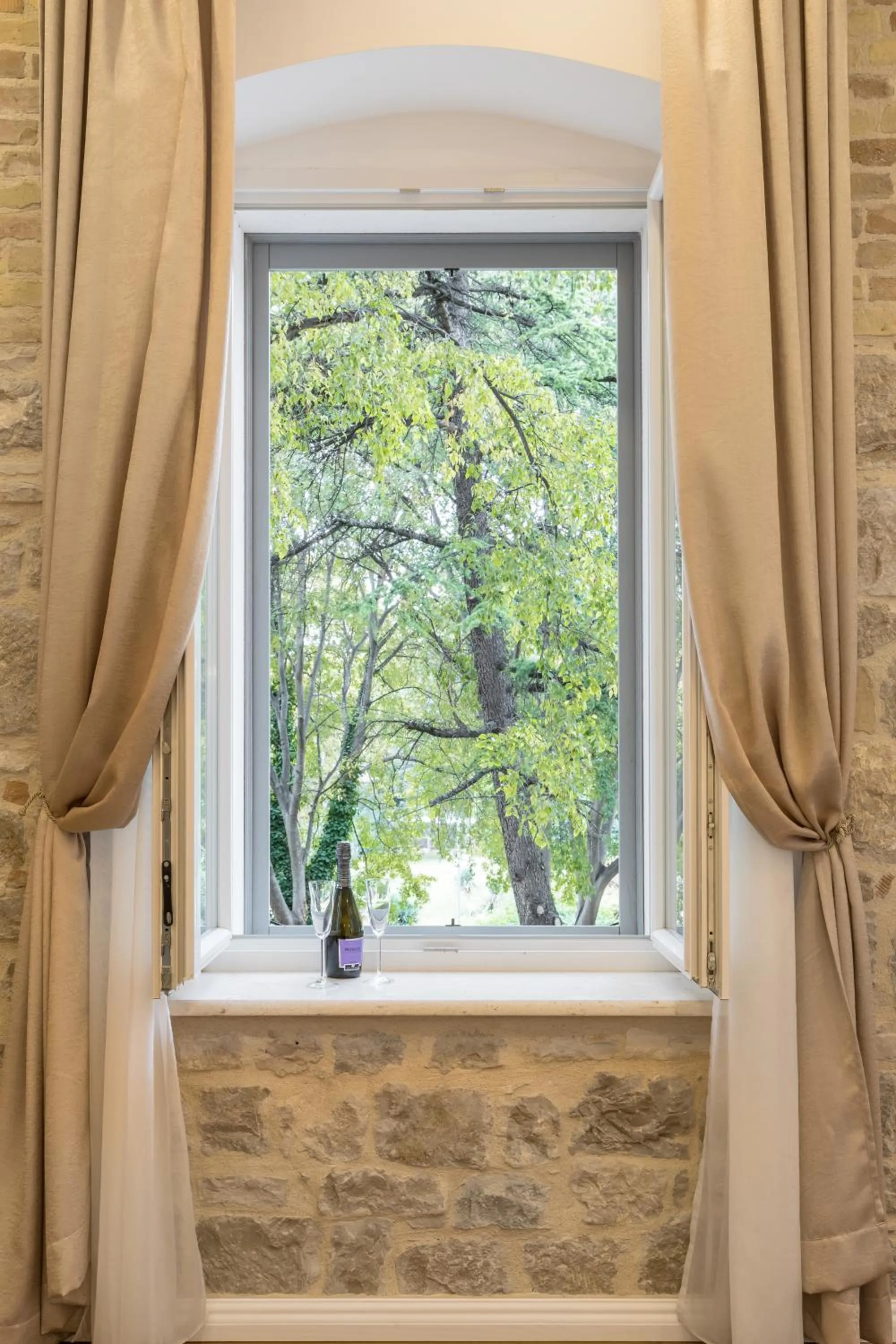 Decorative detail in Pellegrini Luxury Rooms