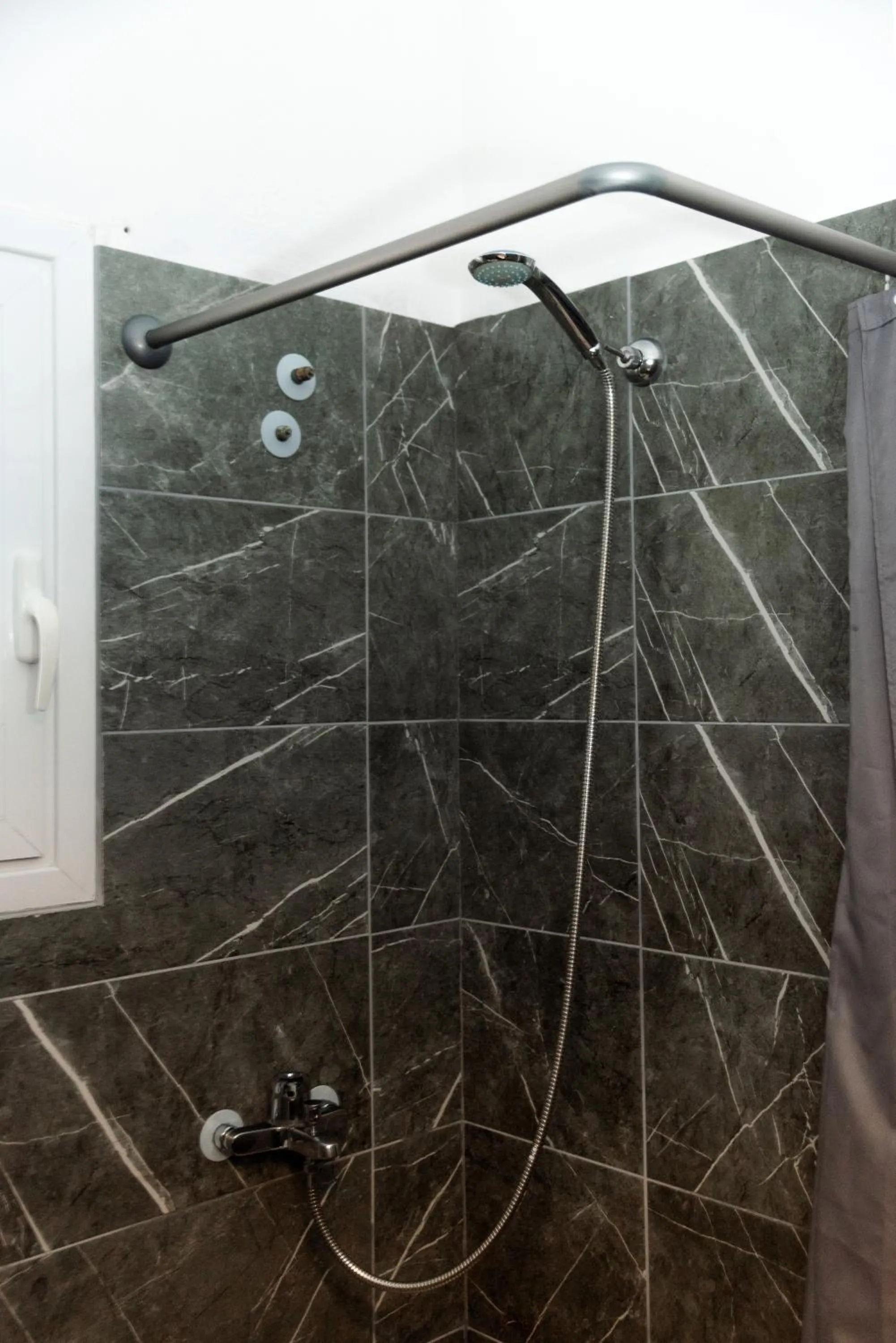 Shower in Kalypso studio Resorts