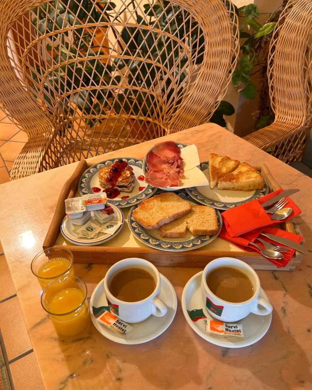 Hotel La Casa Del Abuelo