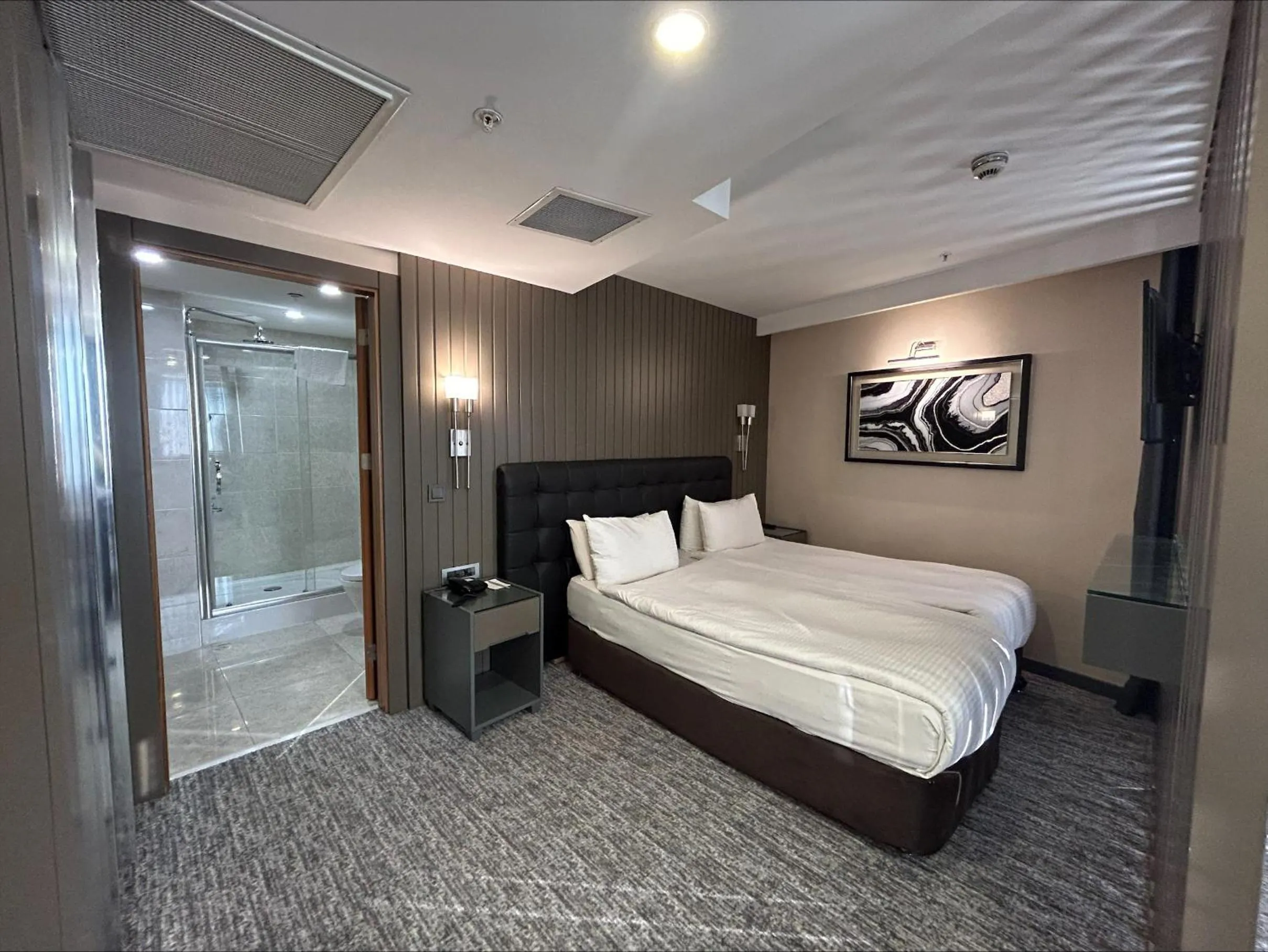 Bed in Grand Turkuaz Hotel