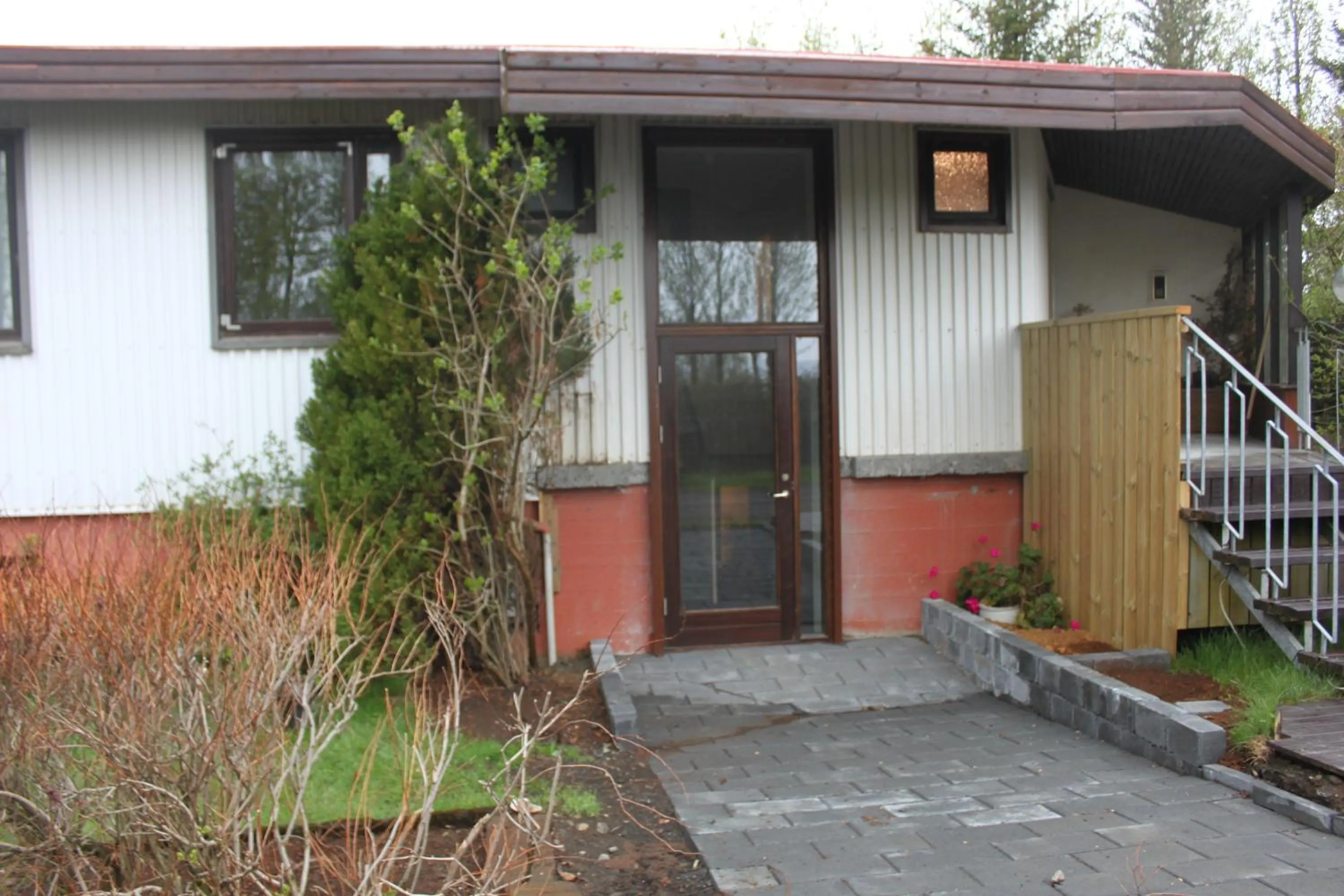 Property building in Brekkugerdi Guesthouse