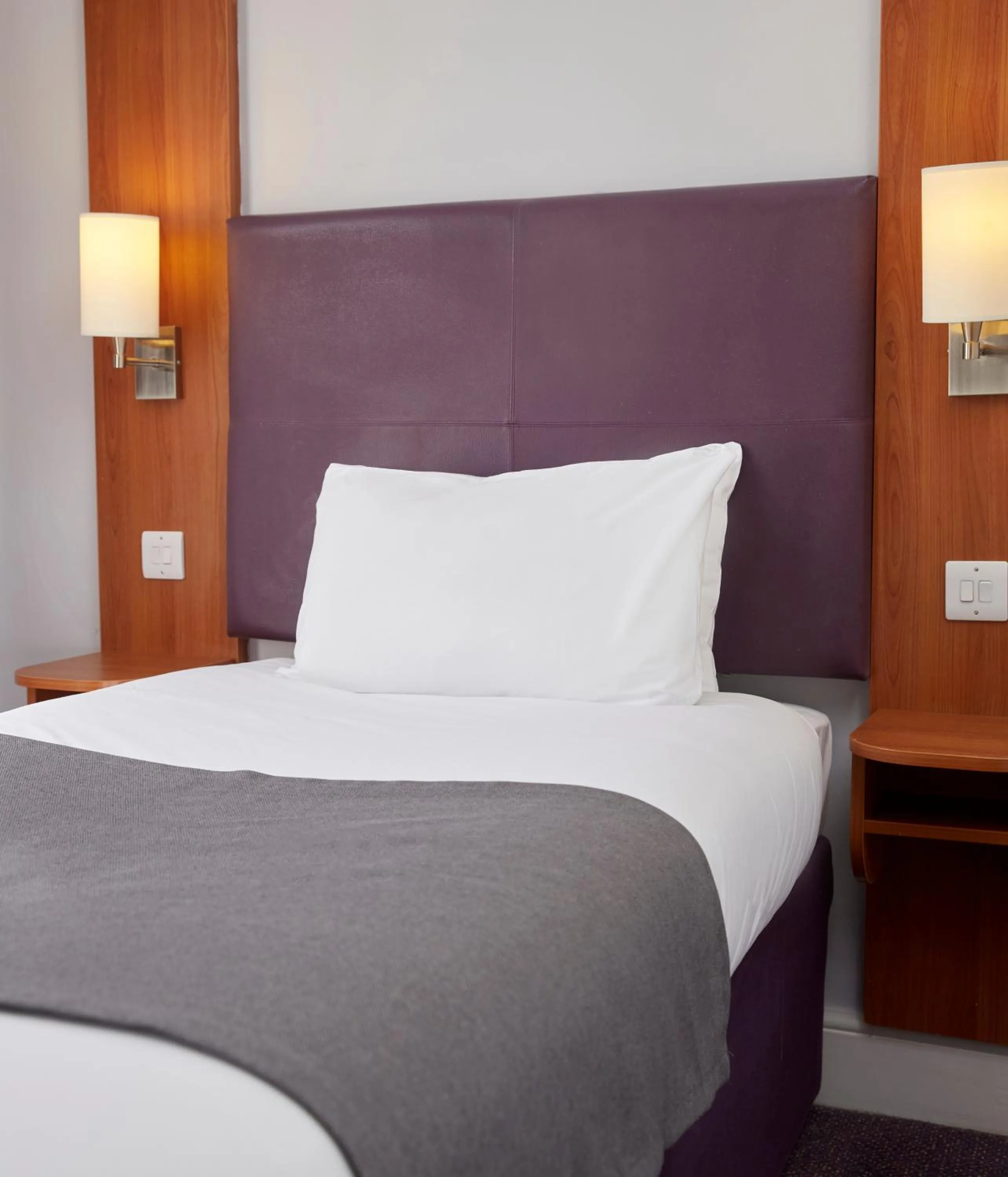 Bed in Wheatsheaf by Chef & Brewer Collection