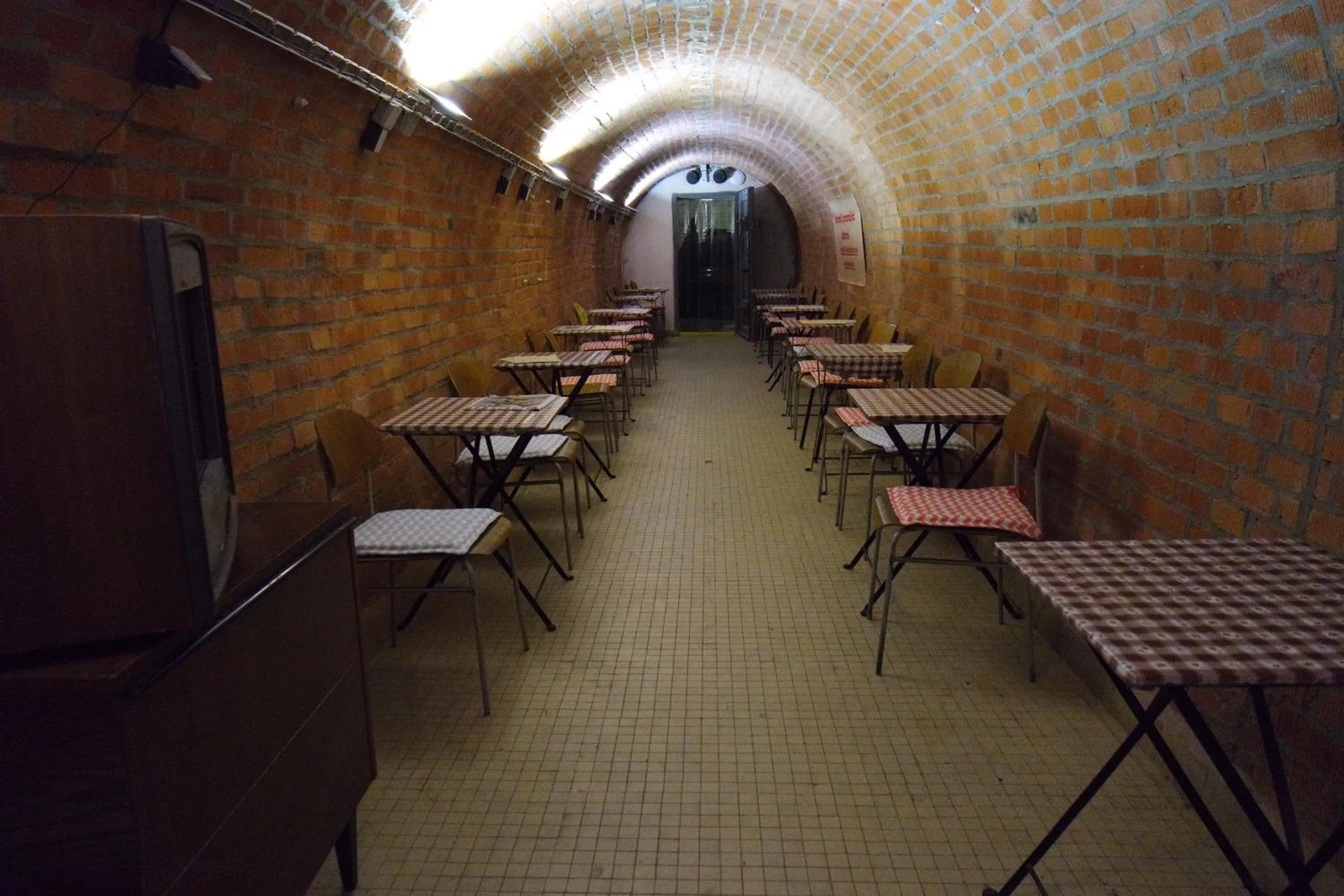 Lounge or bar in 10-Z Bunker