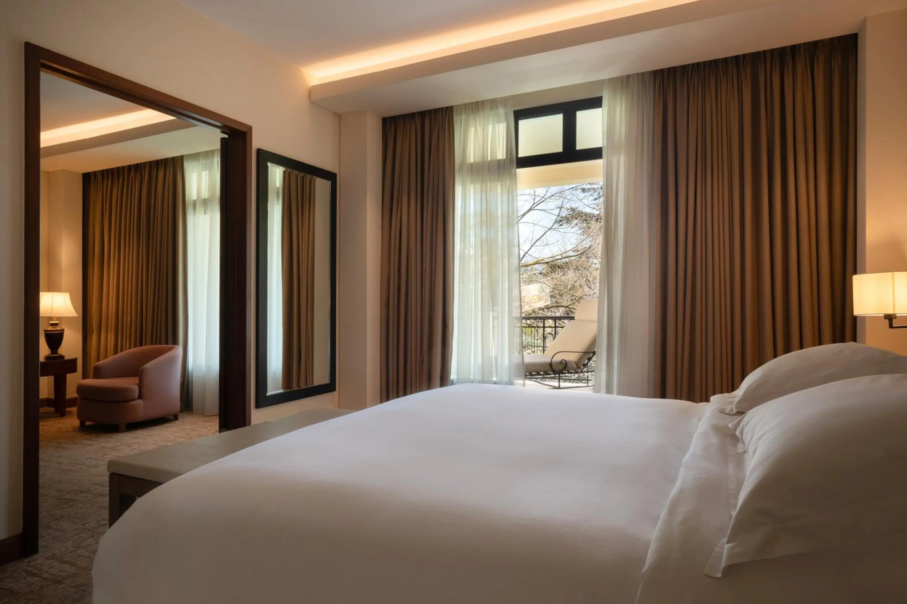 Bedroom, Bed in Hyatt Regency Thessaloniki