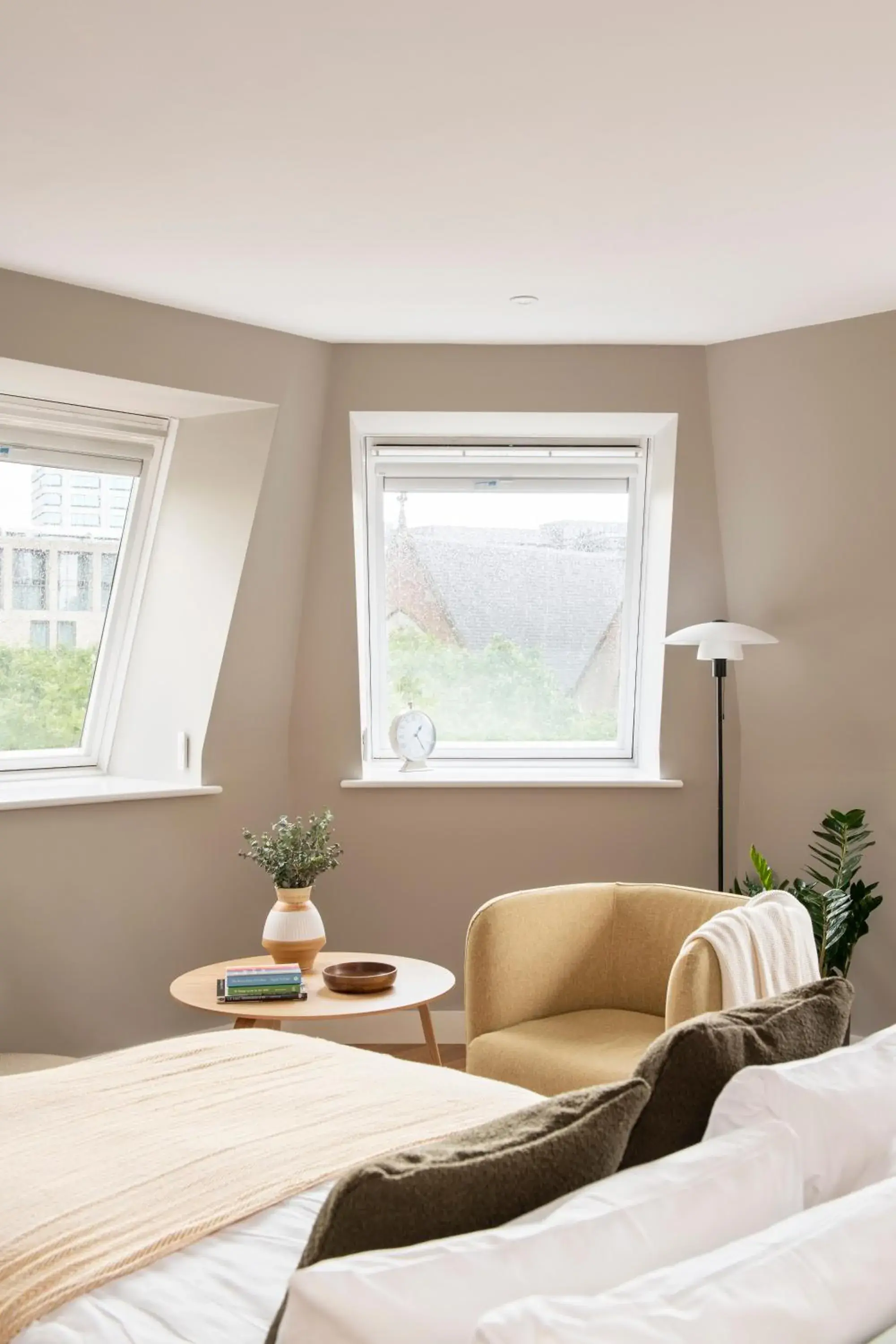 Bed in Cove Minshull Street Bed in Cove Minshull Street