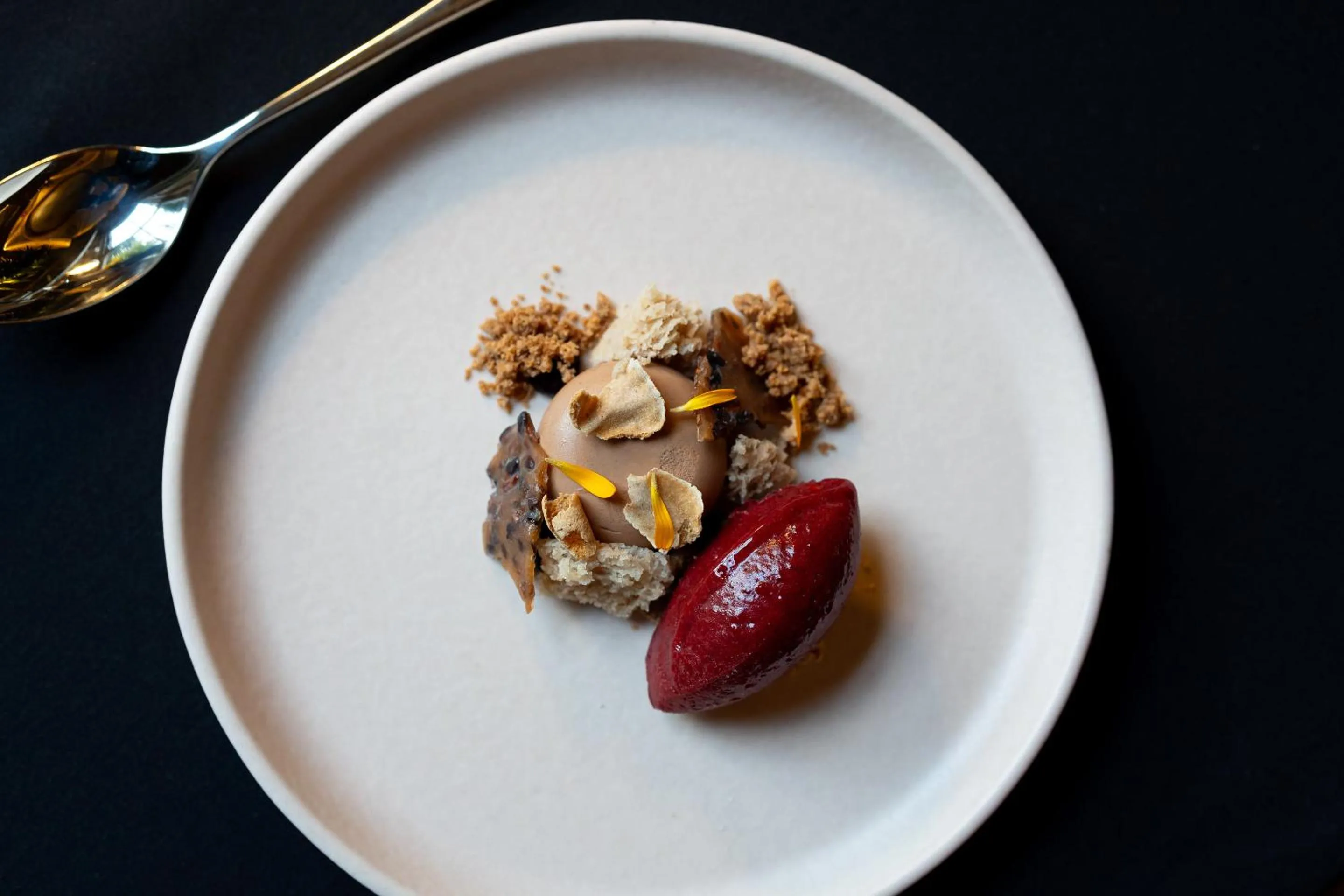 Restaurant/places to eat in The Scott