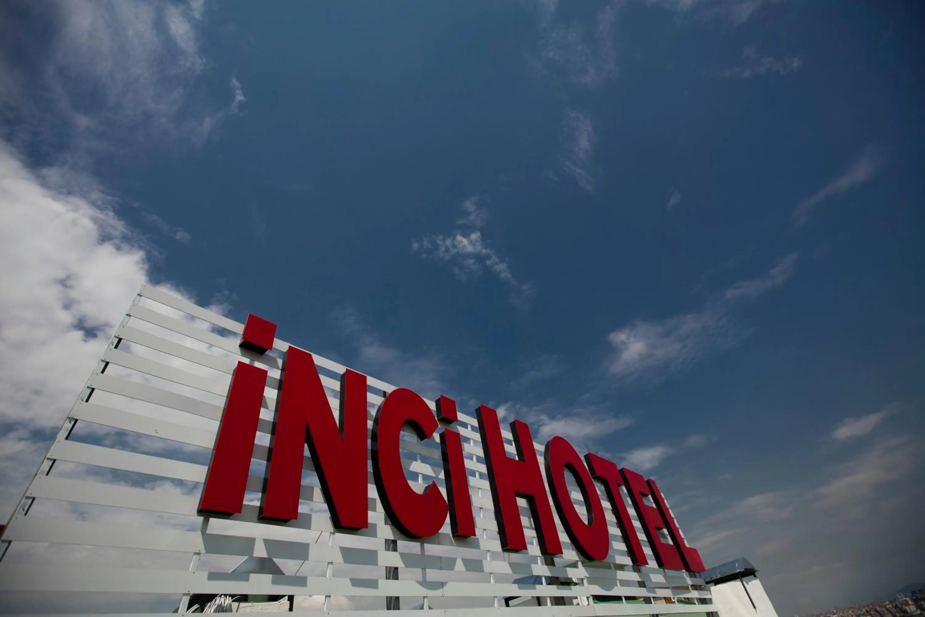 Photo of the whole room in Royal İnci Hotel