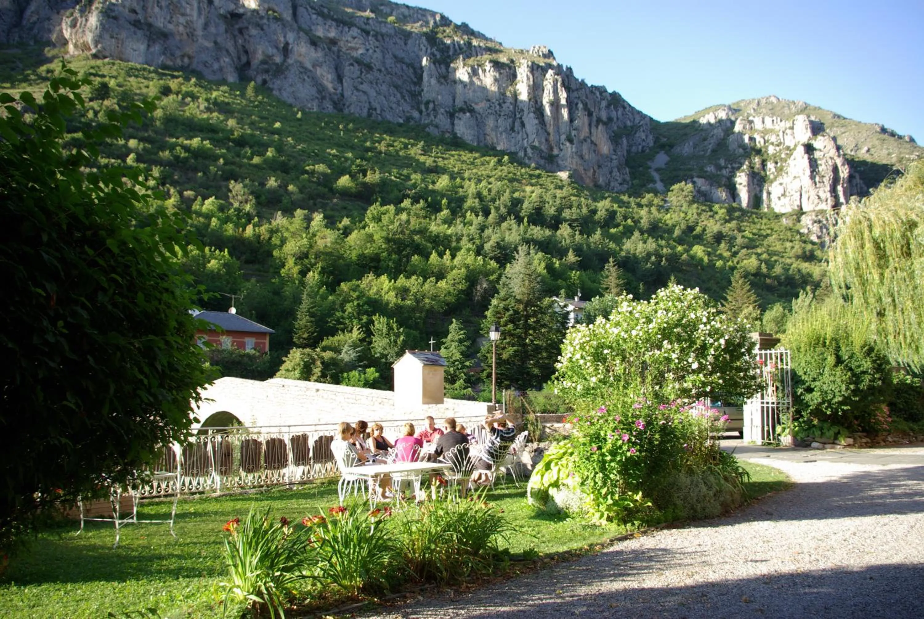 Mountain view in Le Mirval