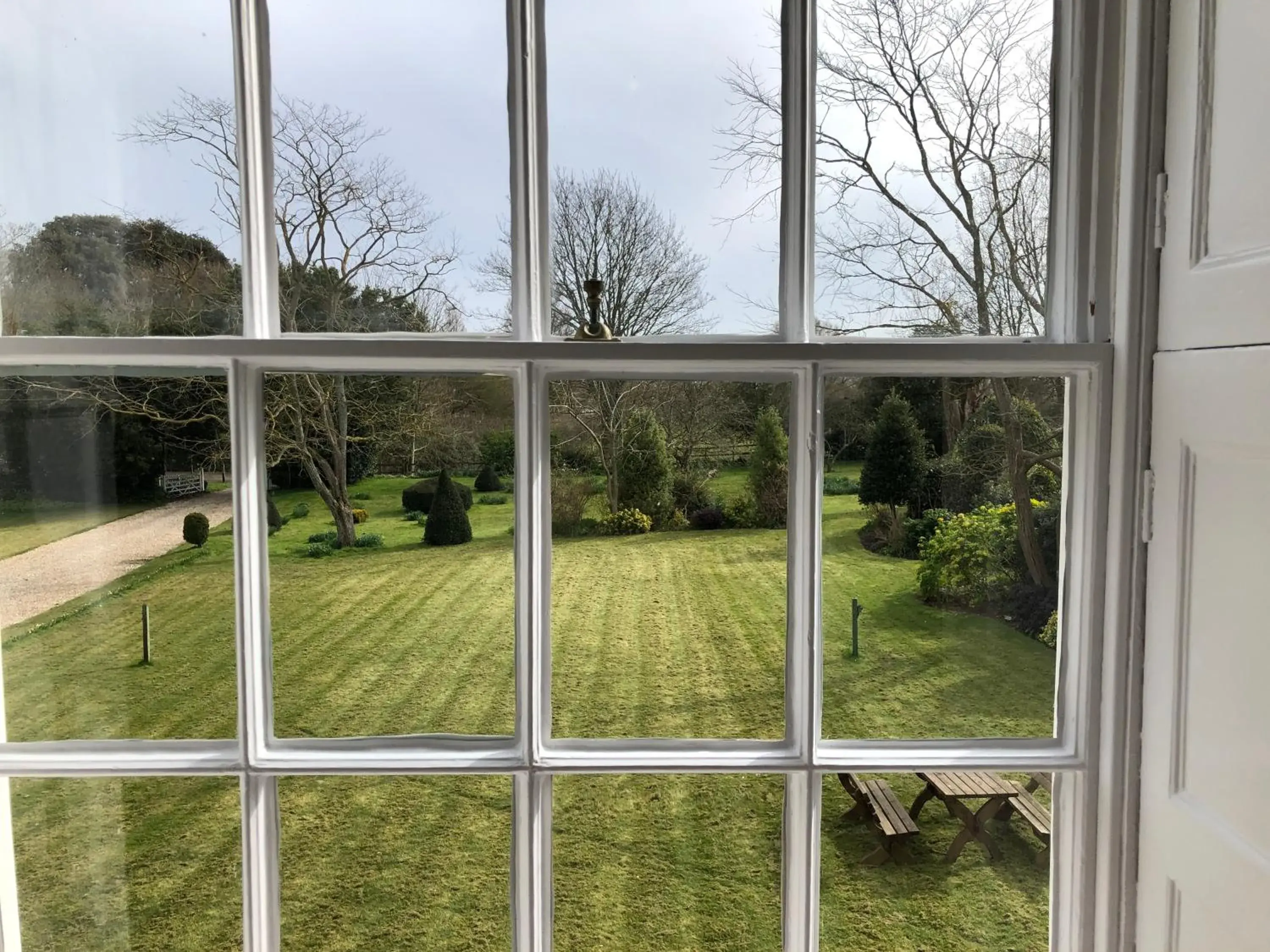 Large Double Room - single occupancy in Apuldram Manor farm Large Double Room - single occupancy in Apuldram Manor farm