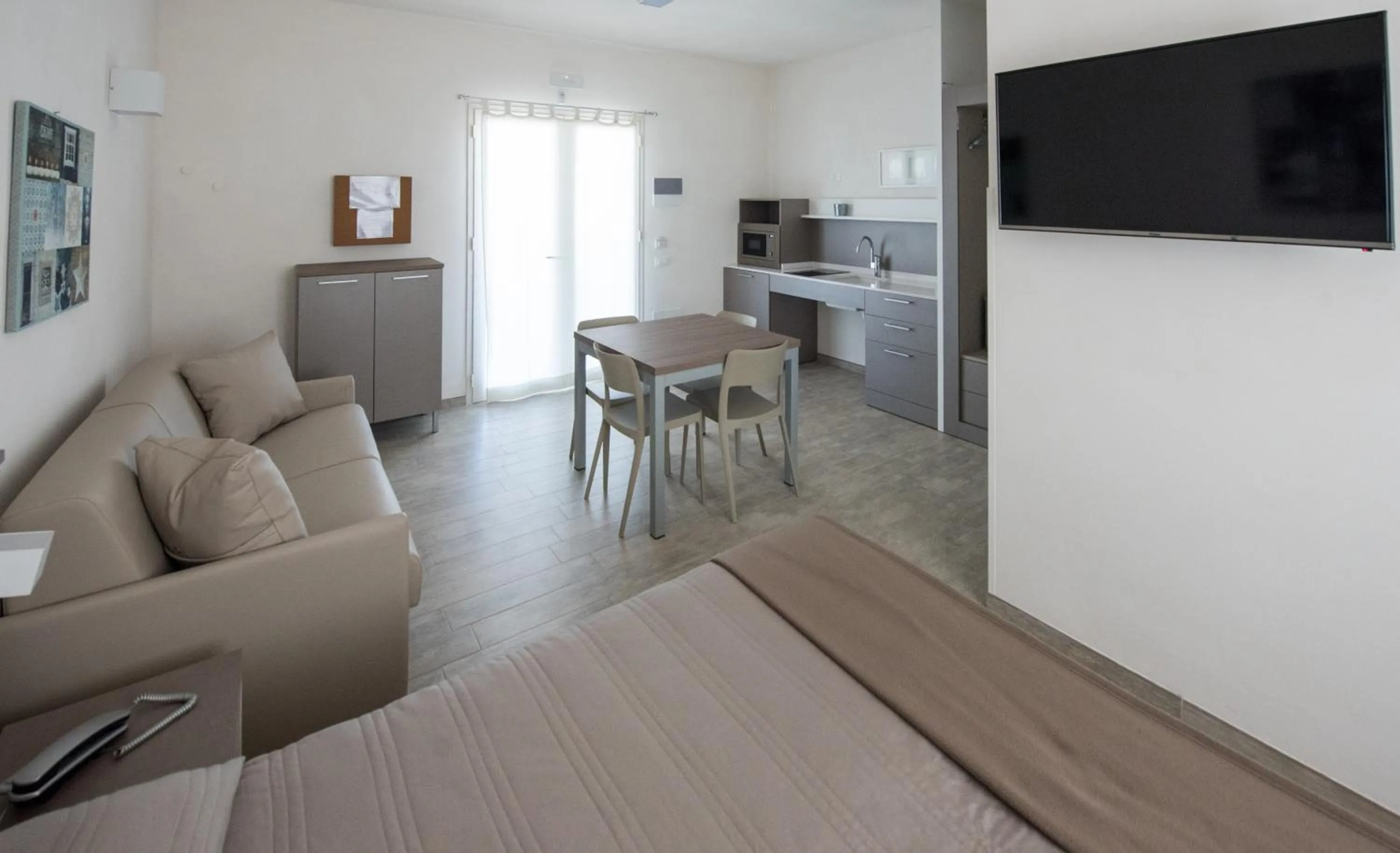 Seating area in La Blanca Resort & Spa