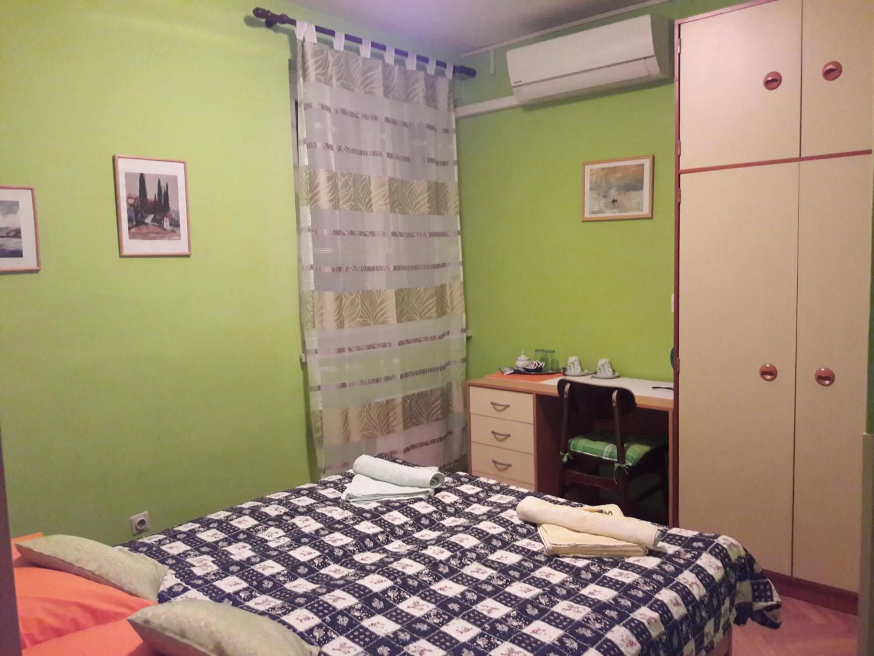 Bed in Apartments and Rooms Knez