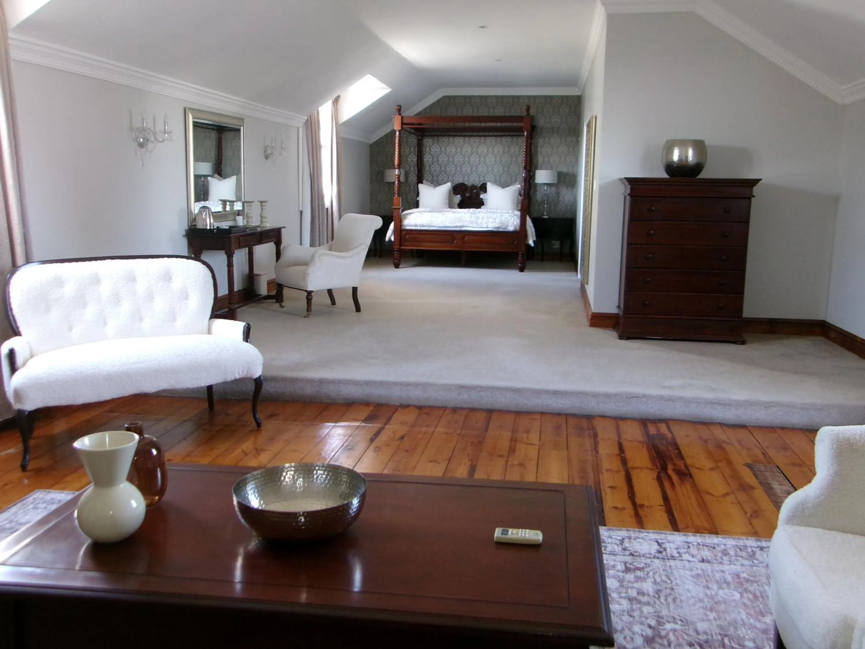 Bed in Kearsney Manor