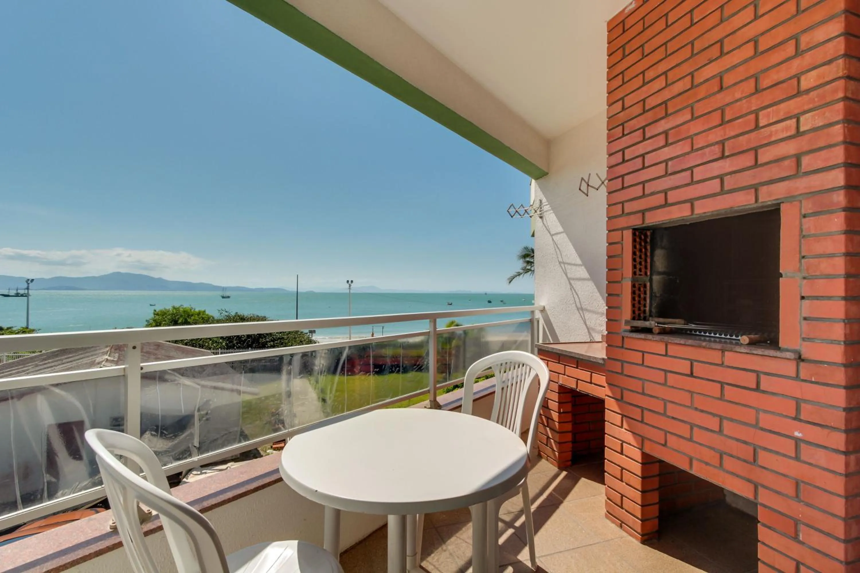 BBQ facilities in Imigrantes Apart Hotel