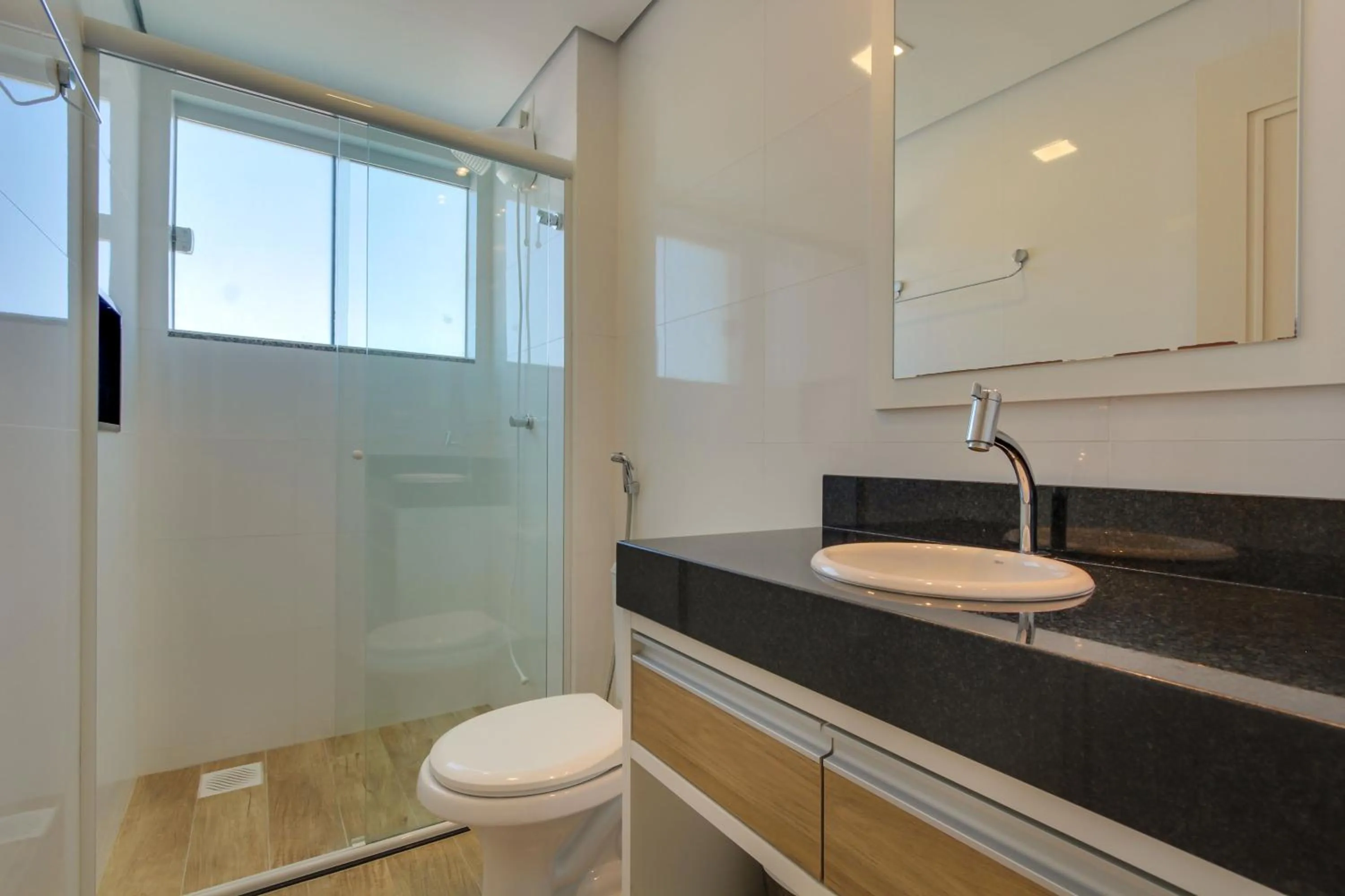 Bathroom in Imigrantes Apart Hotel