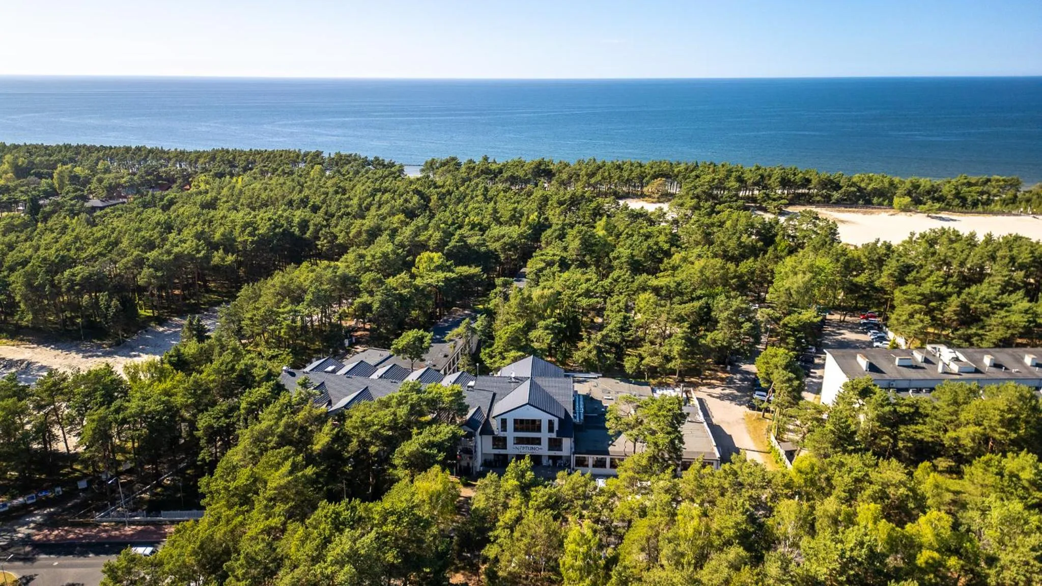 Property building in Neptuno Resort & Spa