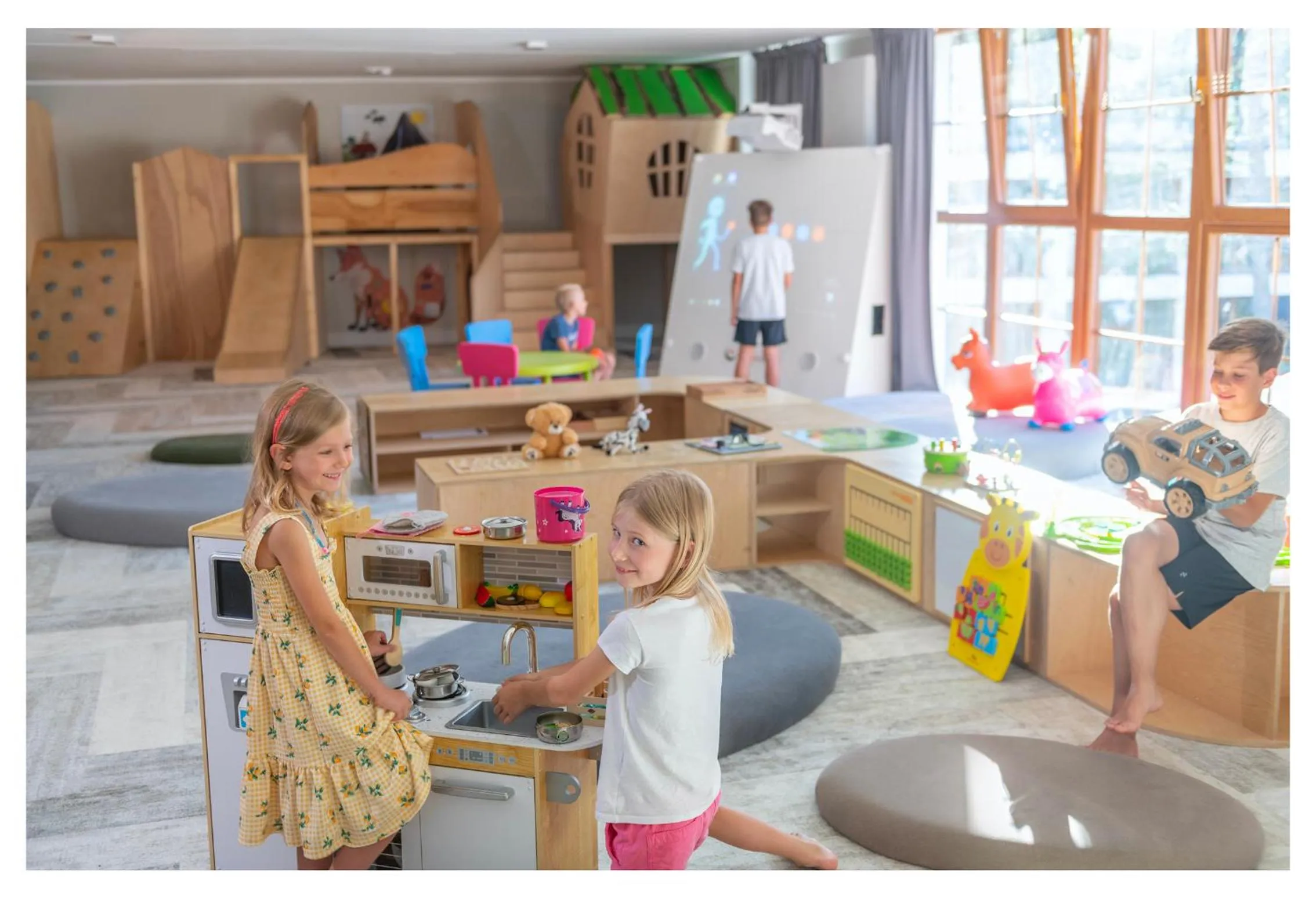 Kids's club in Neptuno Resort & Spa